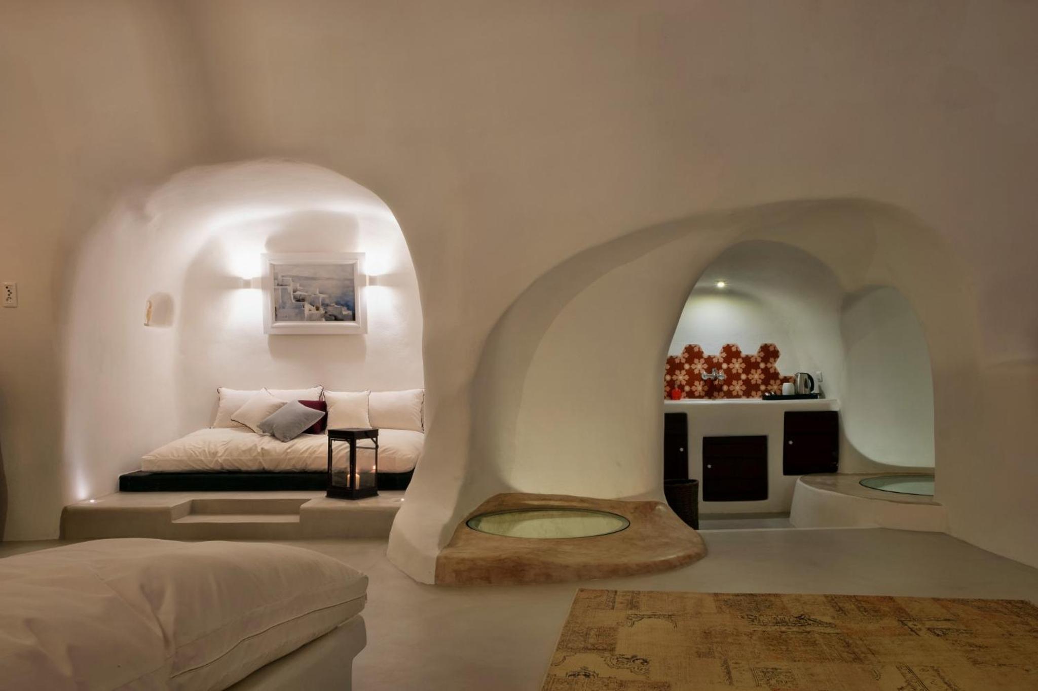 Suite with Private Pool - Photo 8