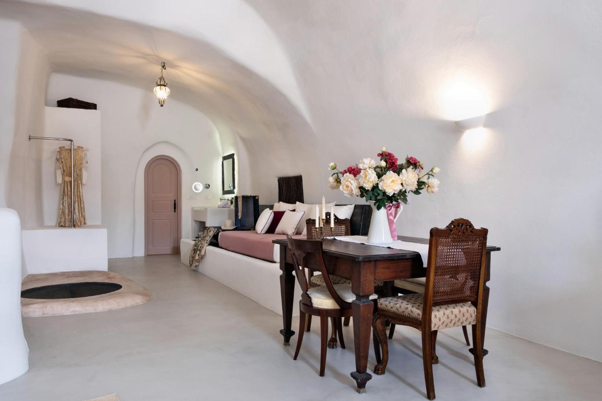Suite with Private Pool - Photo 2