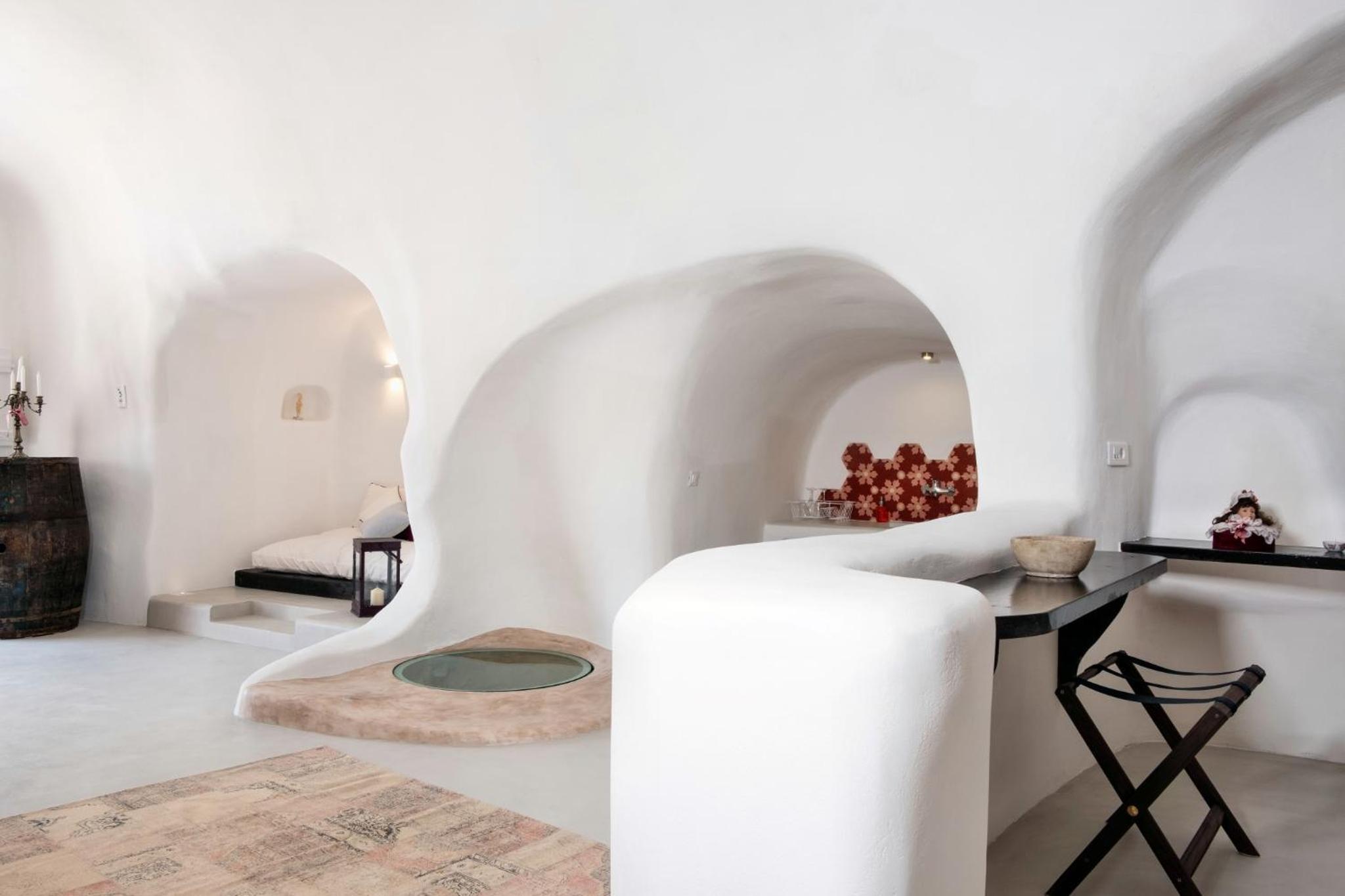 Suite with Private Pool - Photo 7