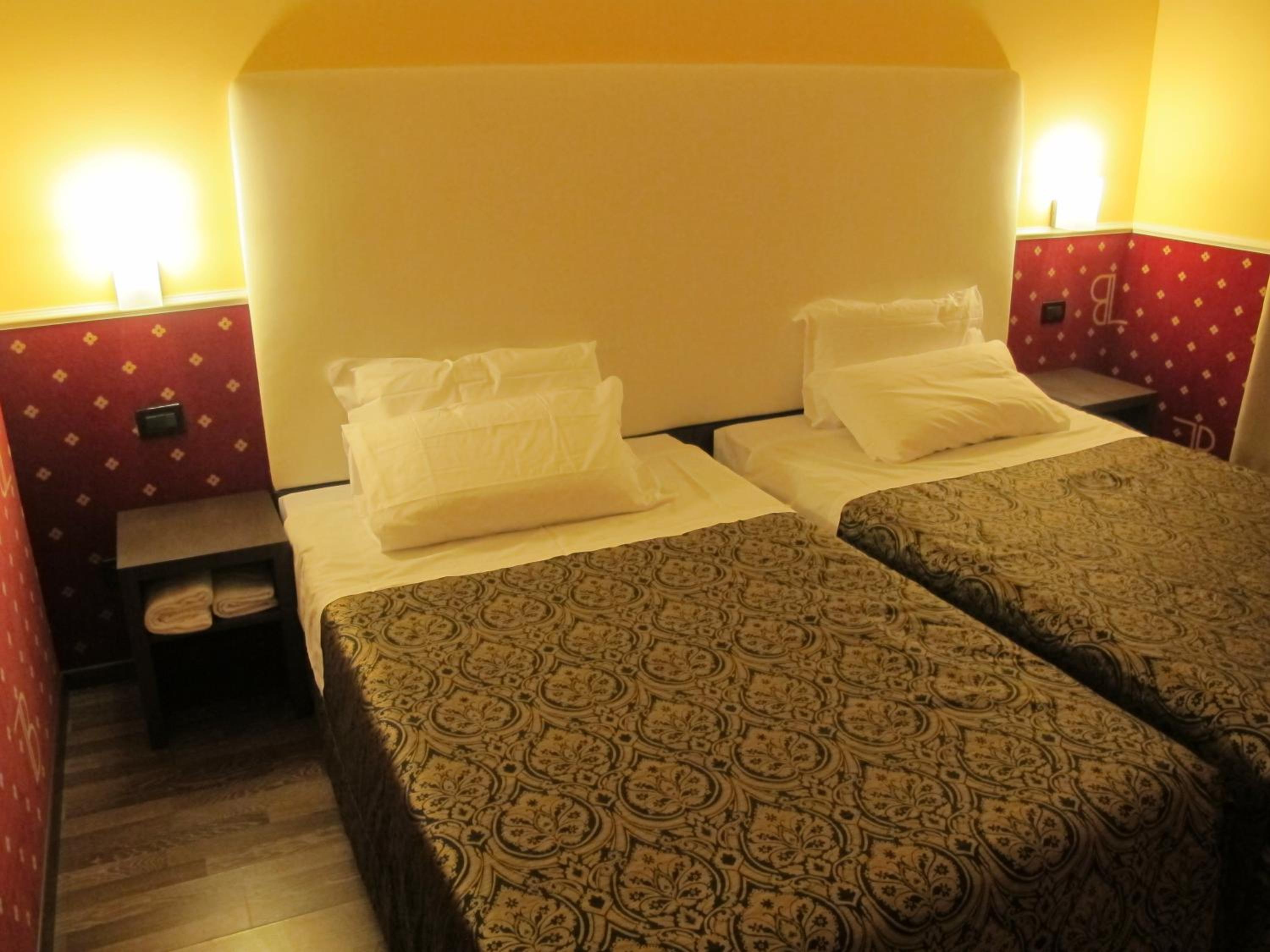 Quadruple Room photo 2
