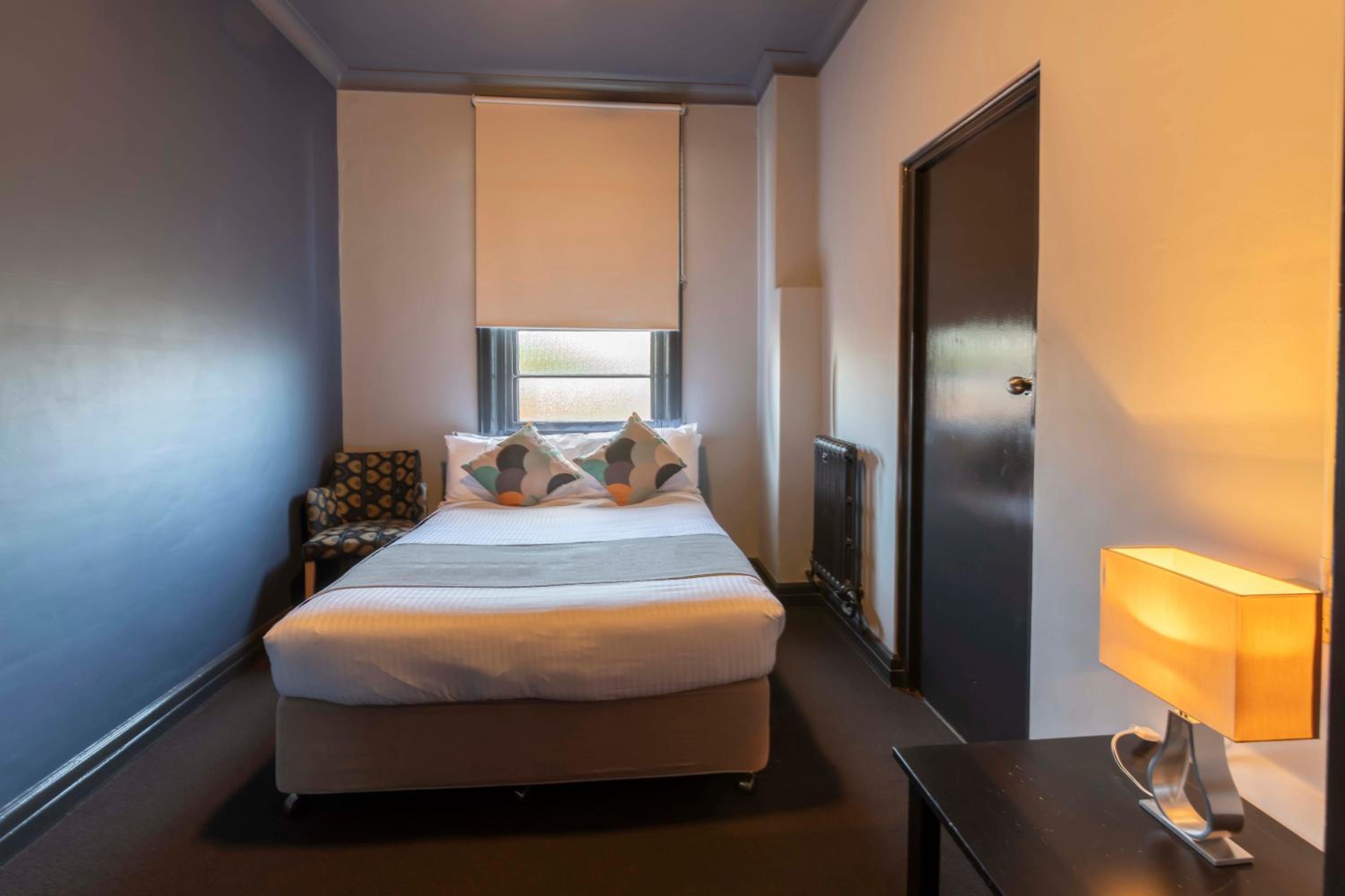 Double Room - Photo 4