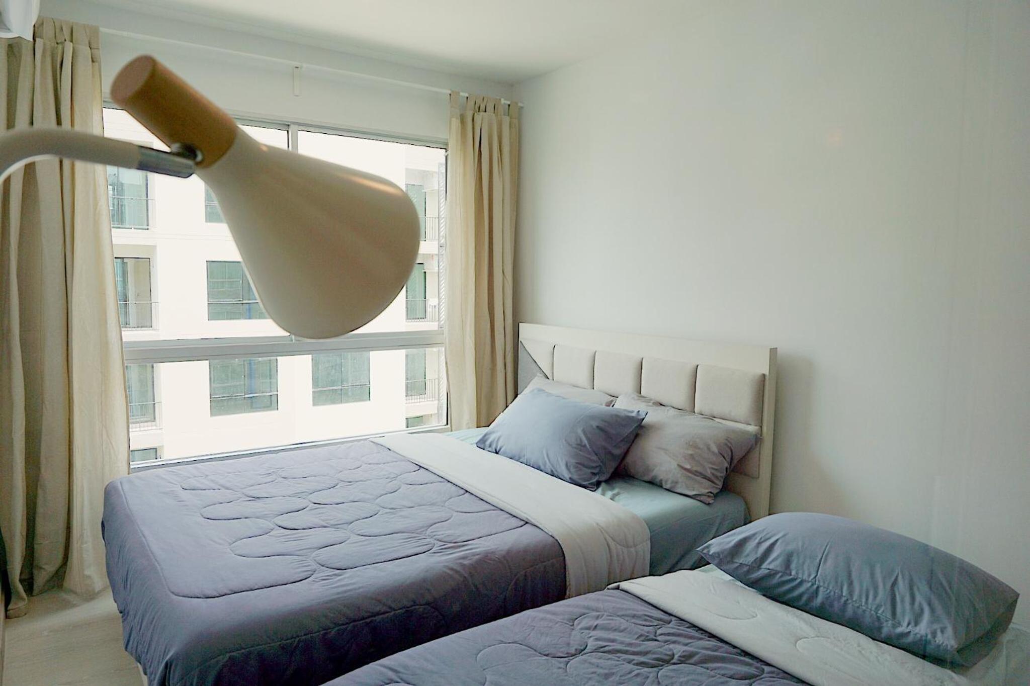 One-Bedroom Apartment photo 2