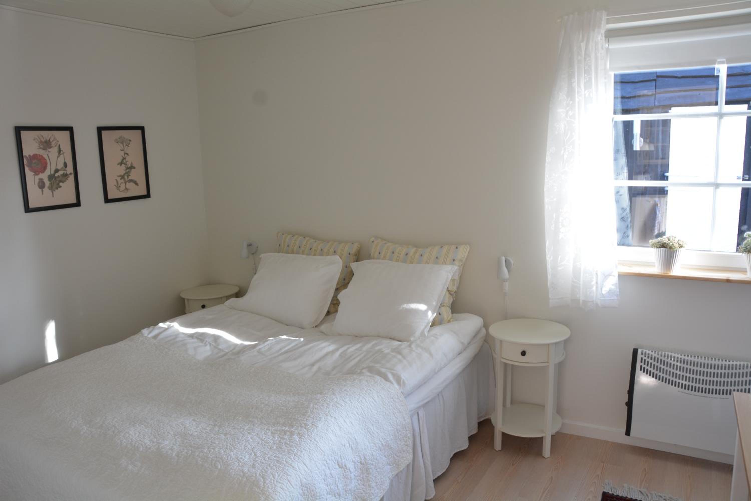 Large Double Room photo 2