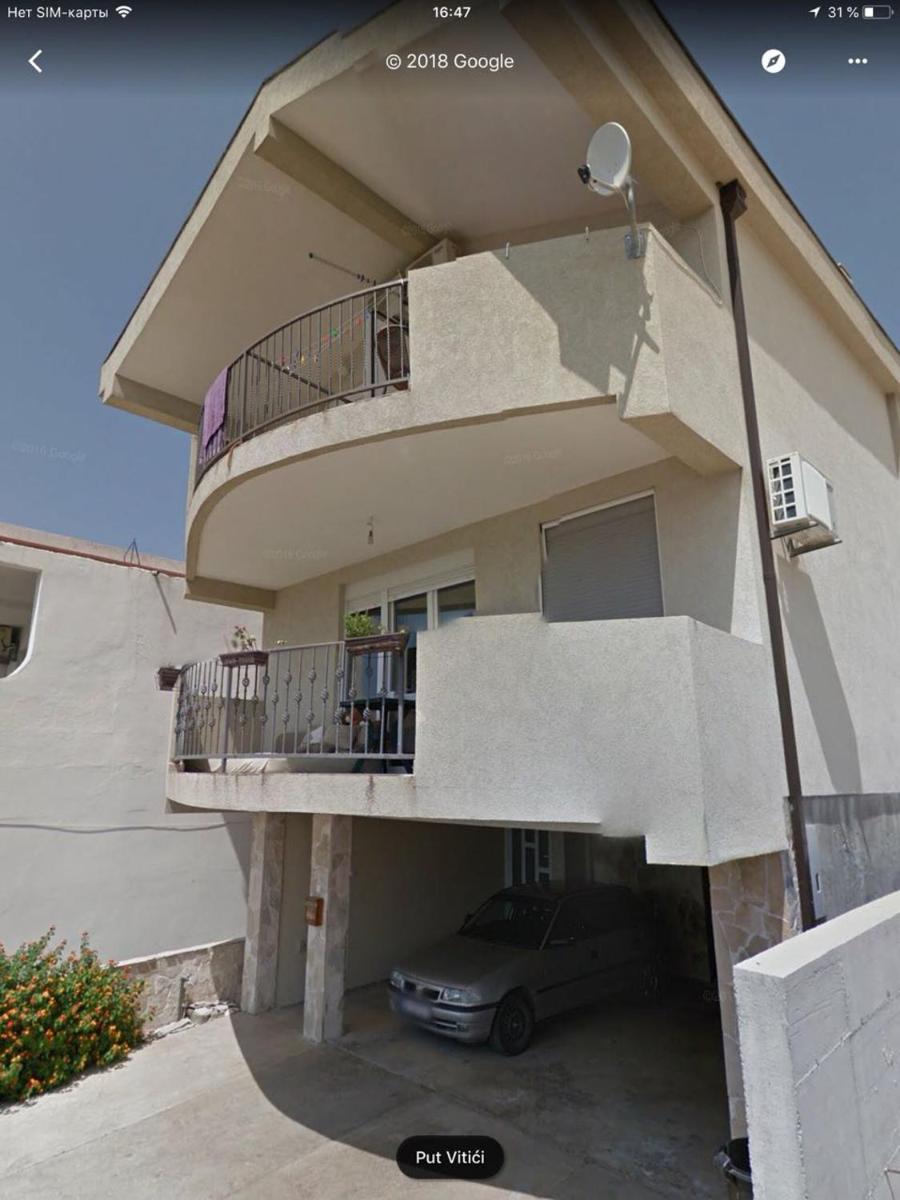 Apartment with Terrace photo 3