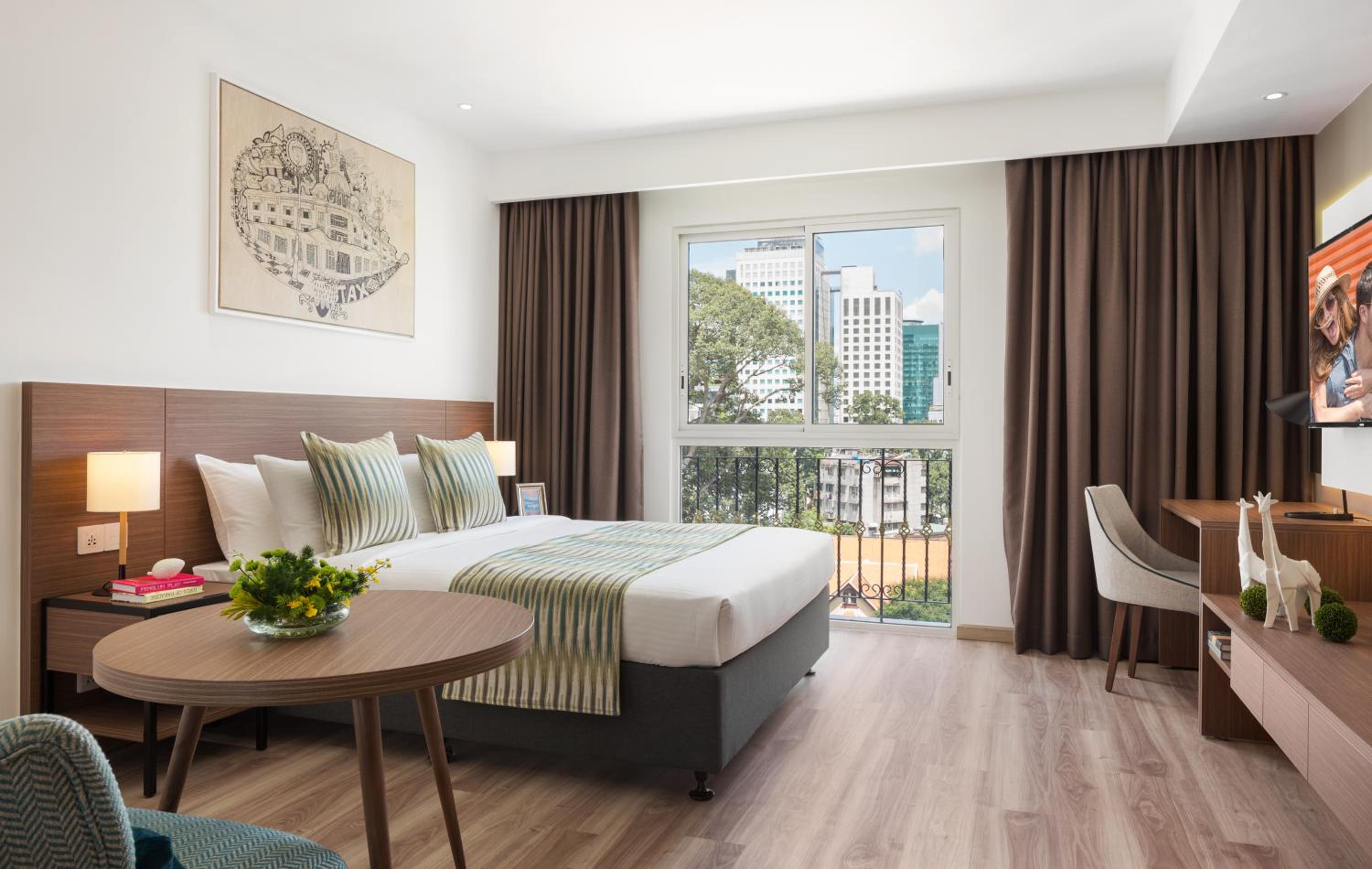 Studio Queen Room City View with Afternoon Tea once per stay photo 2