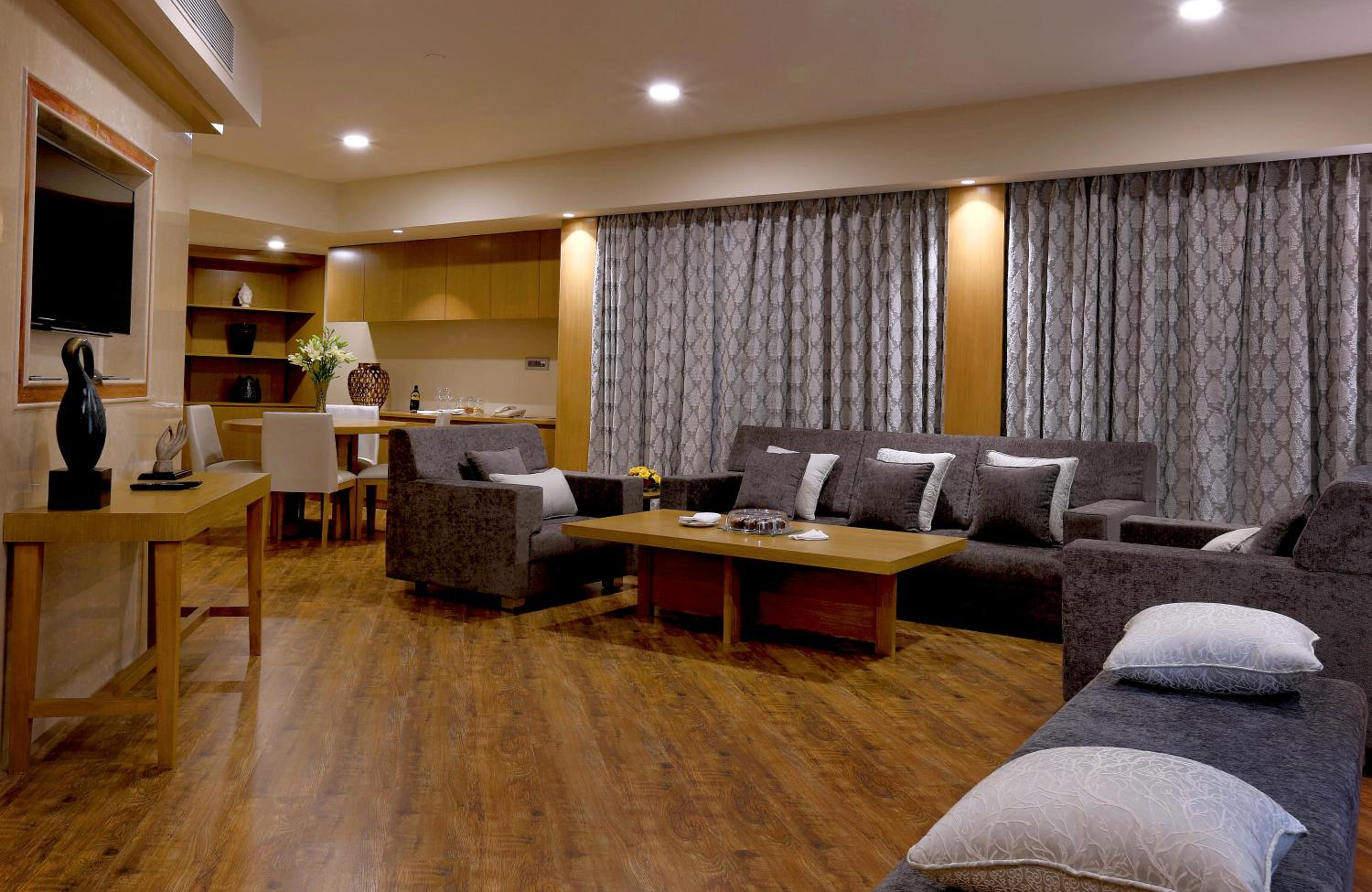 Deluxe Suite photo