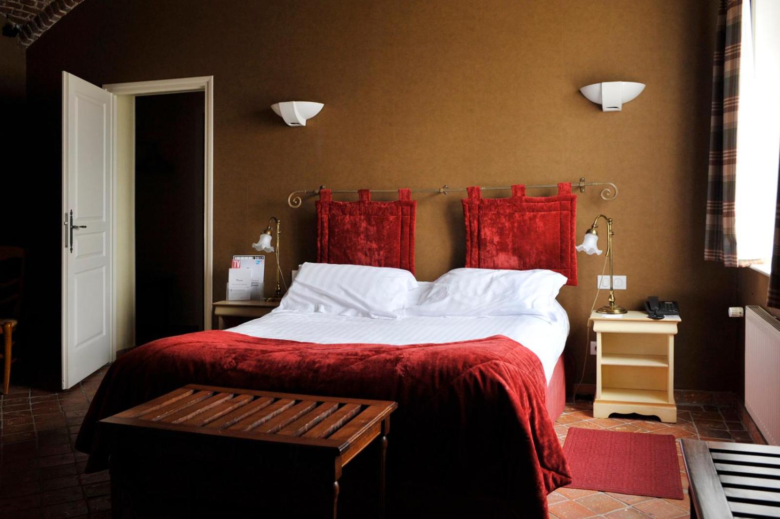 Queen Room - Photo 17