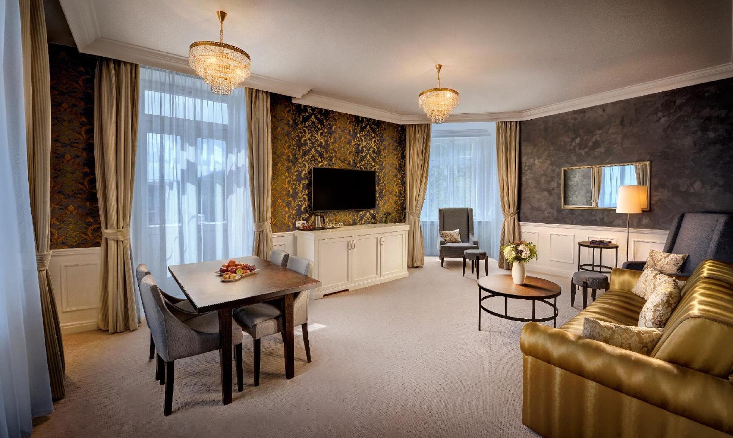 Suite photo 1