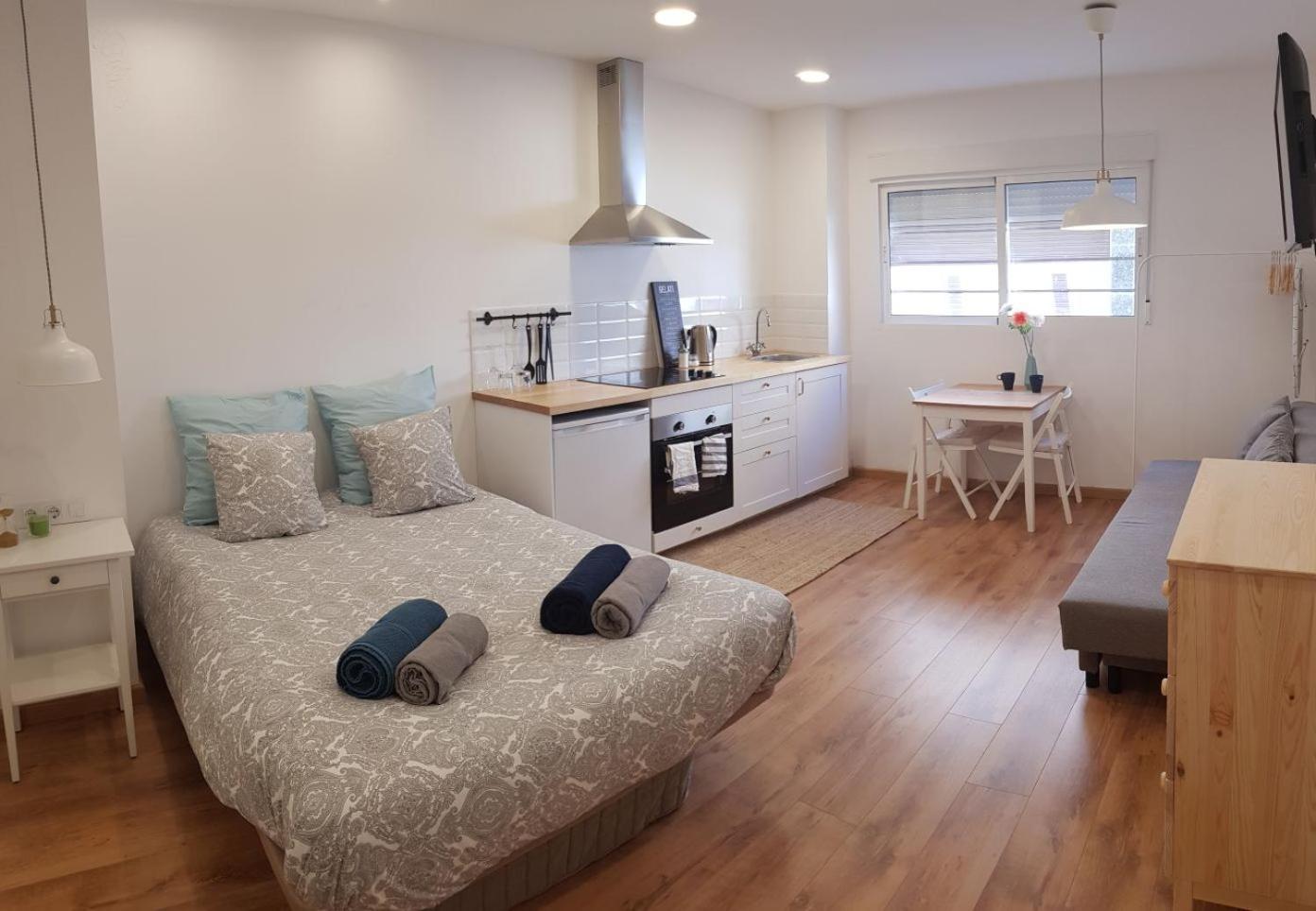 Habitación Deluxe (2 Adultos + 1 Niño)