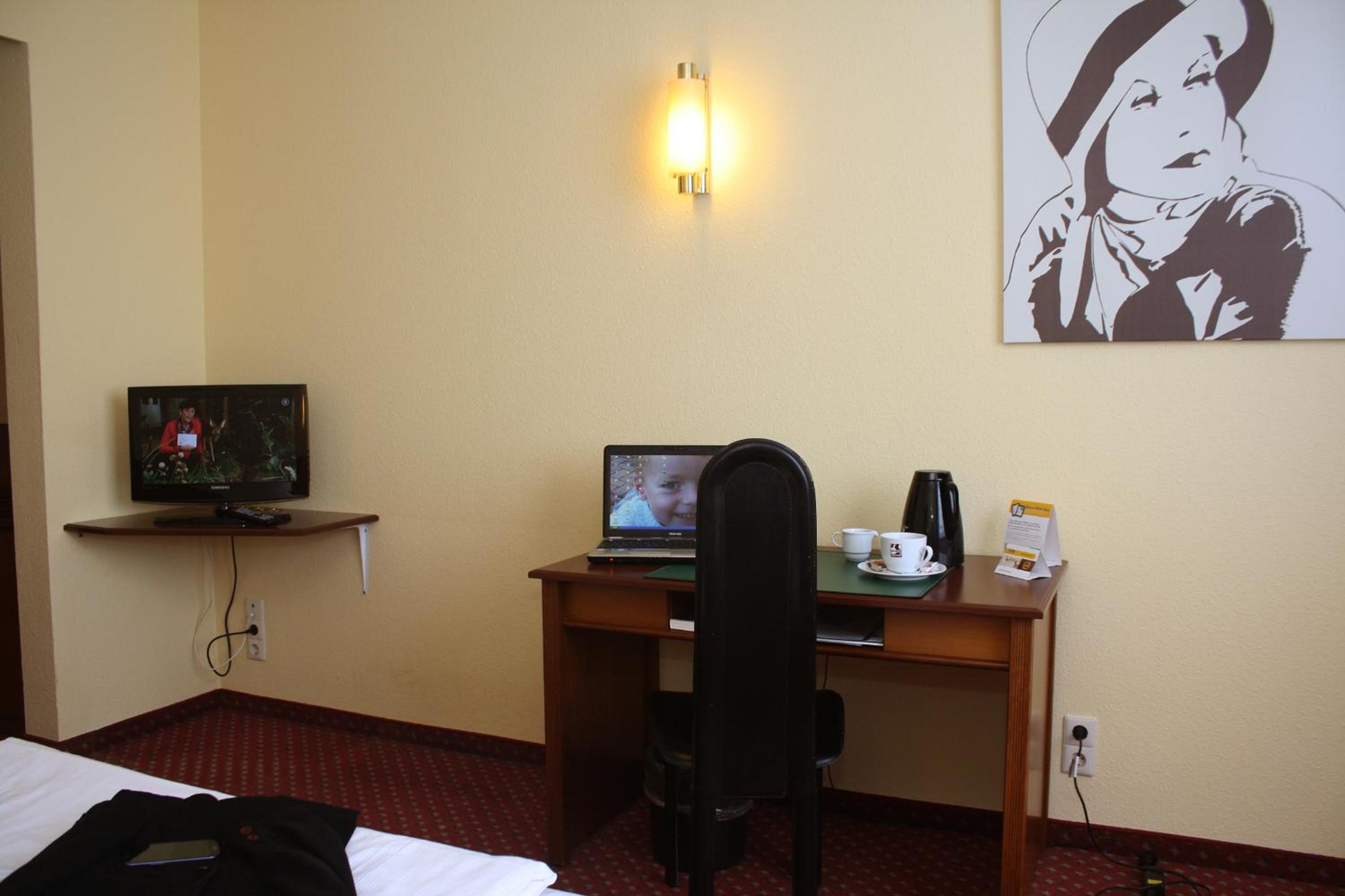 Standard Single Room photo 2