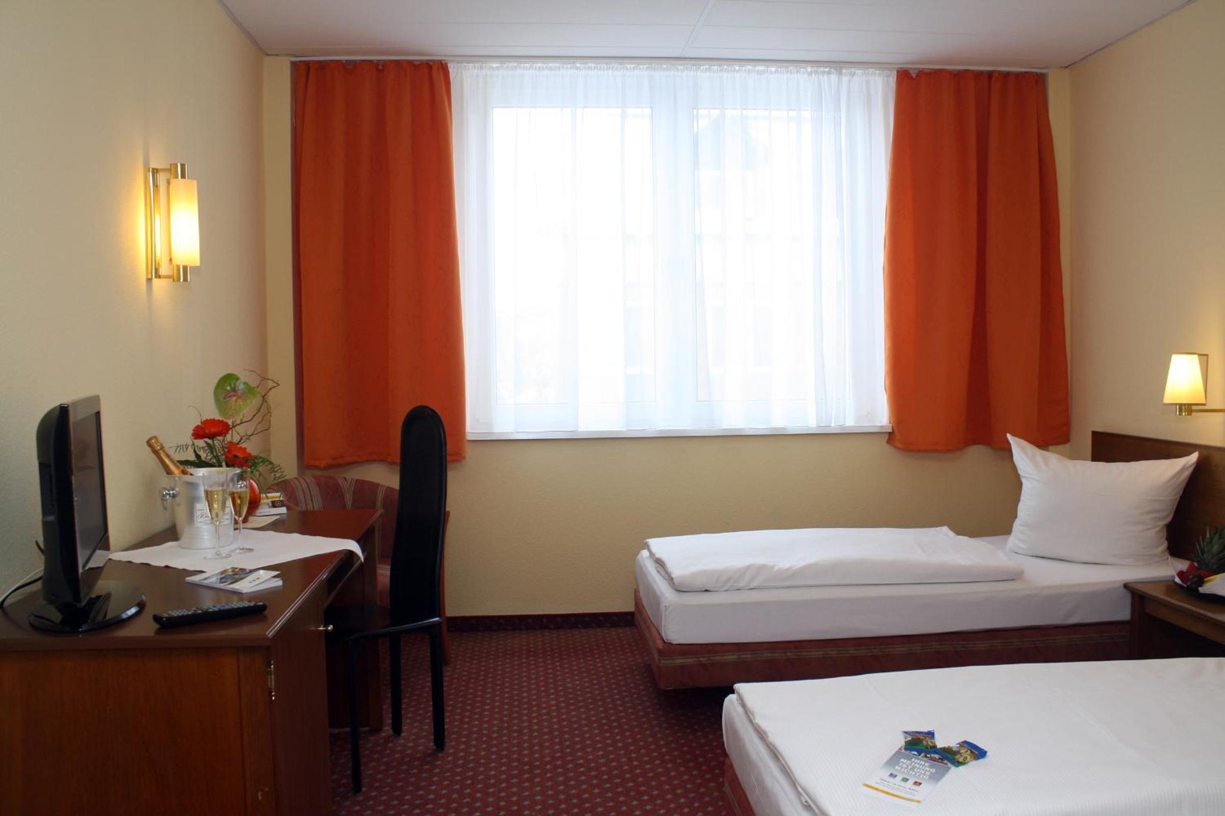 Standard Double Room photo 1