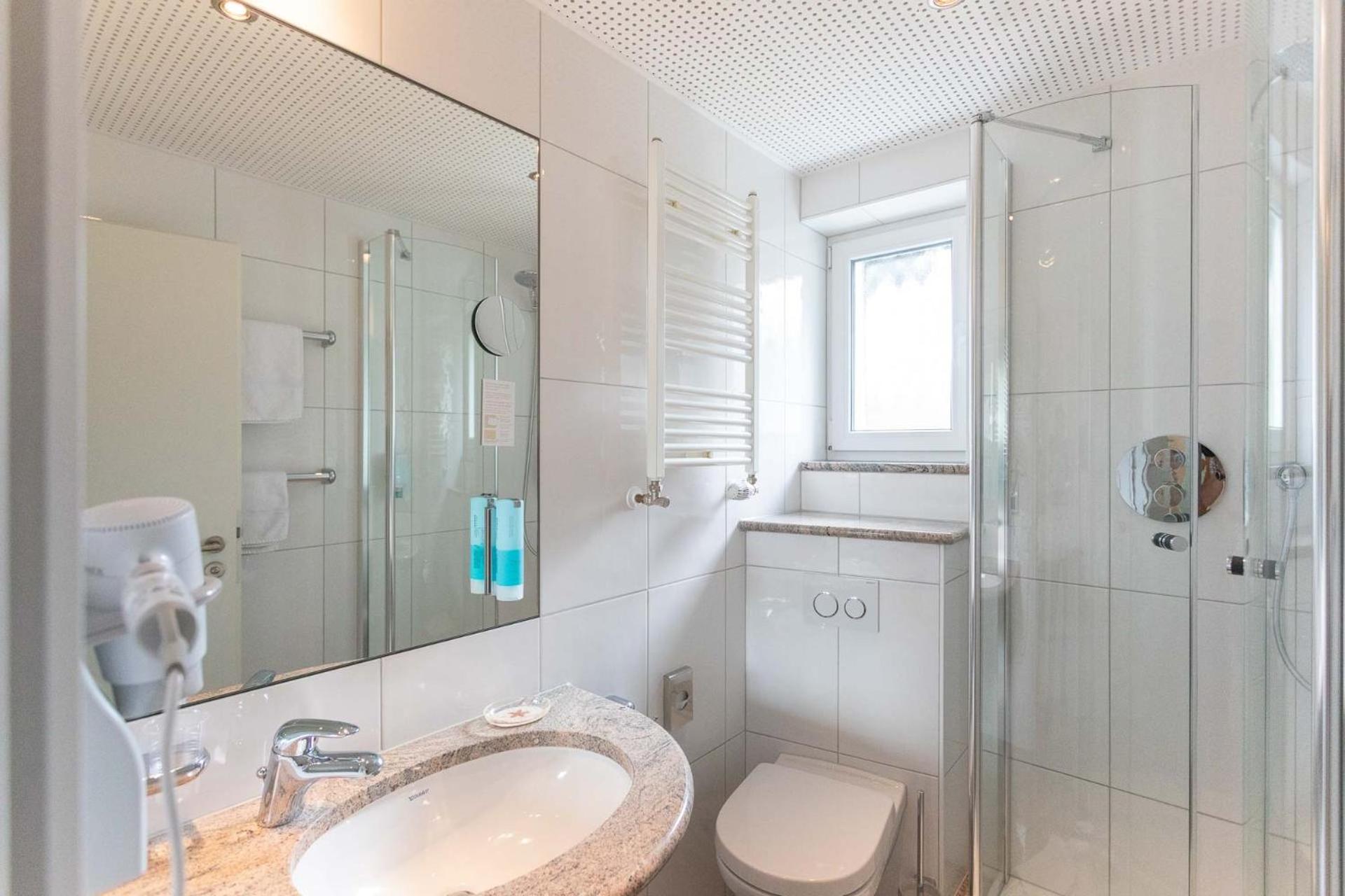 Double Room - Photo 4