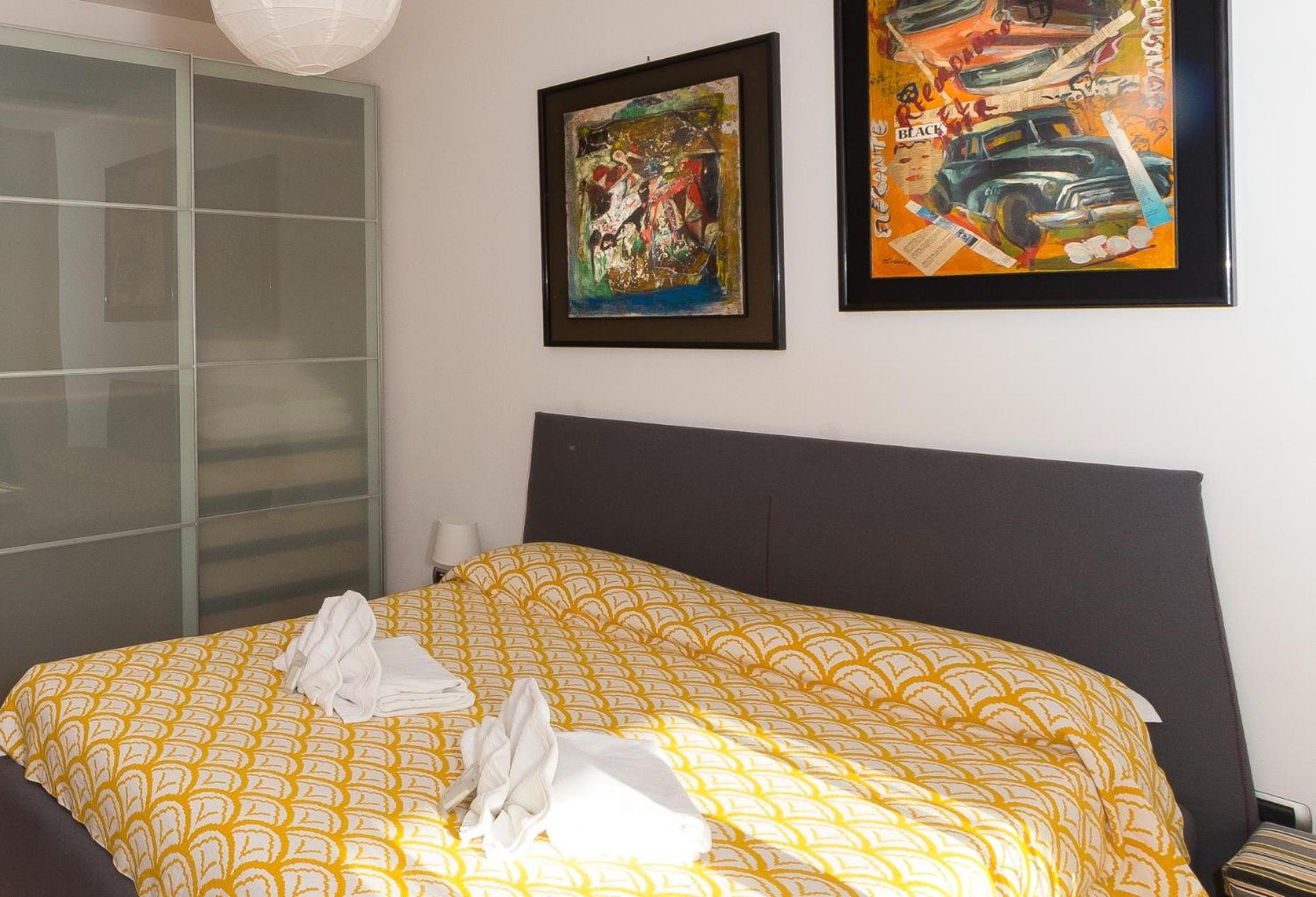 Executive One-Bedroom Apartment with Terrace