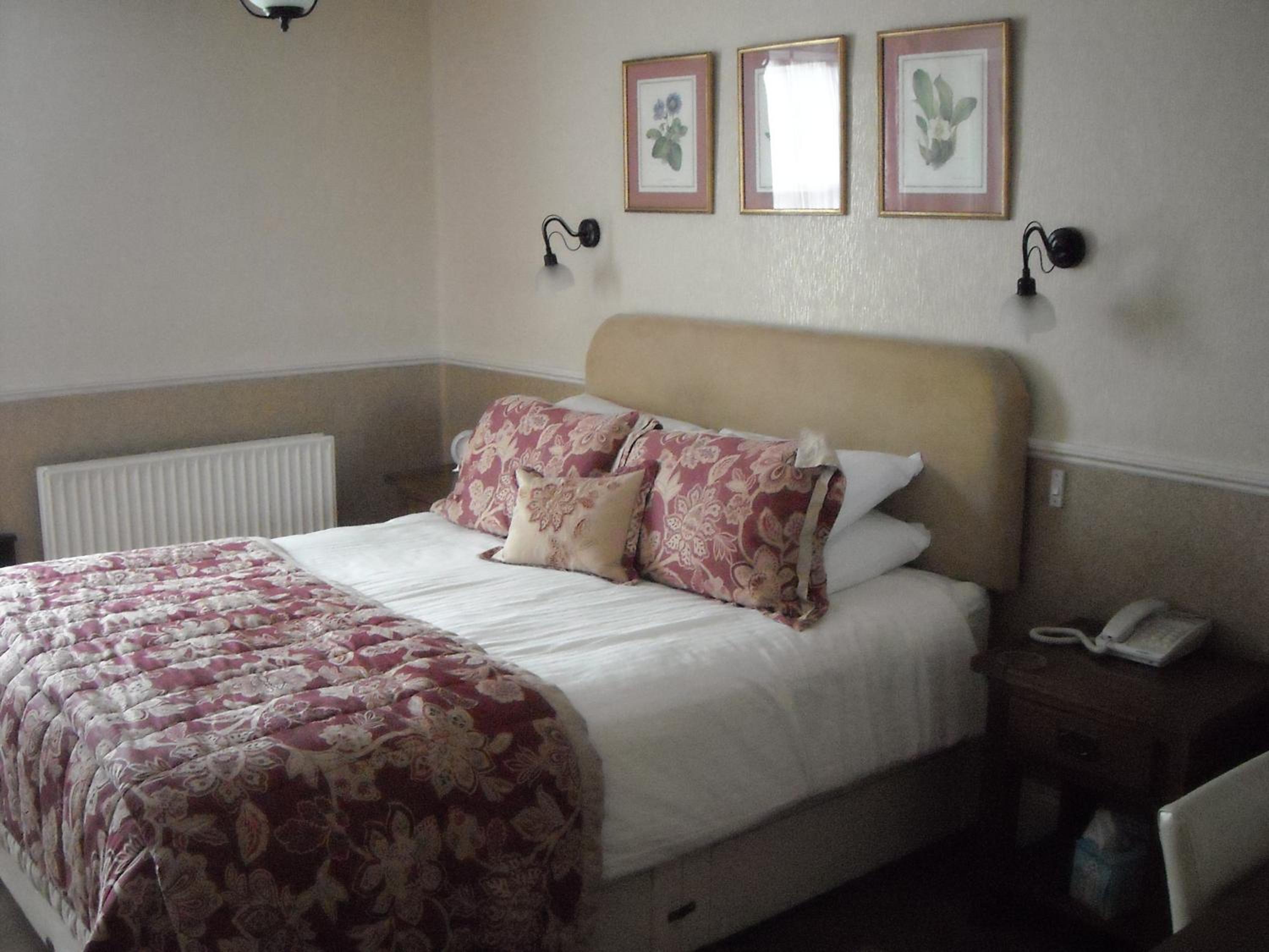 Standard  Double Room - Photo 5