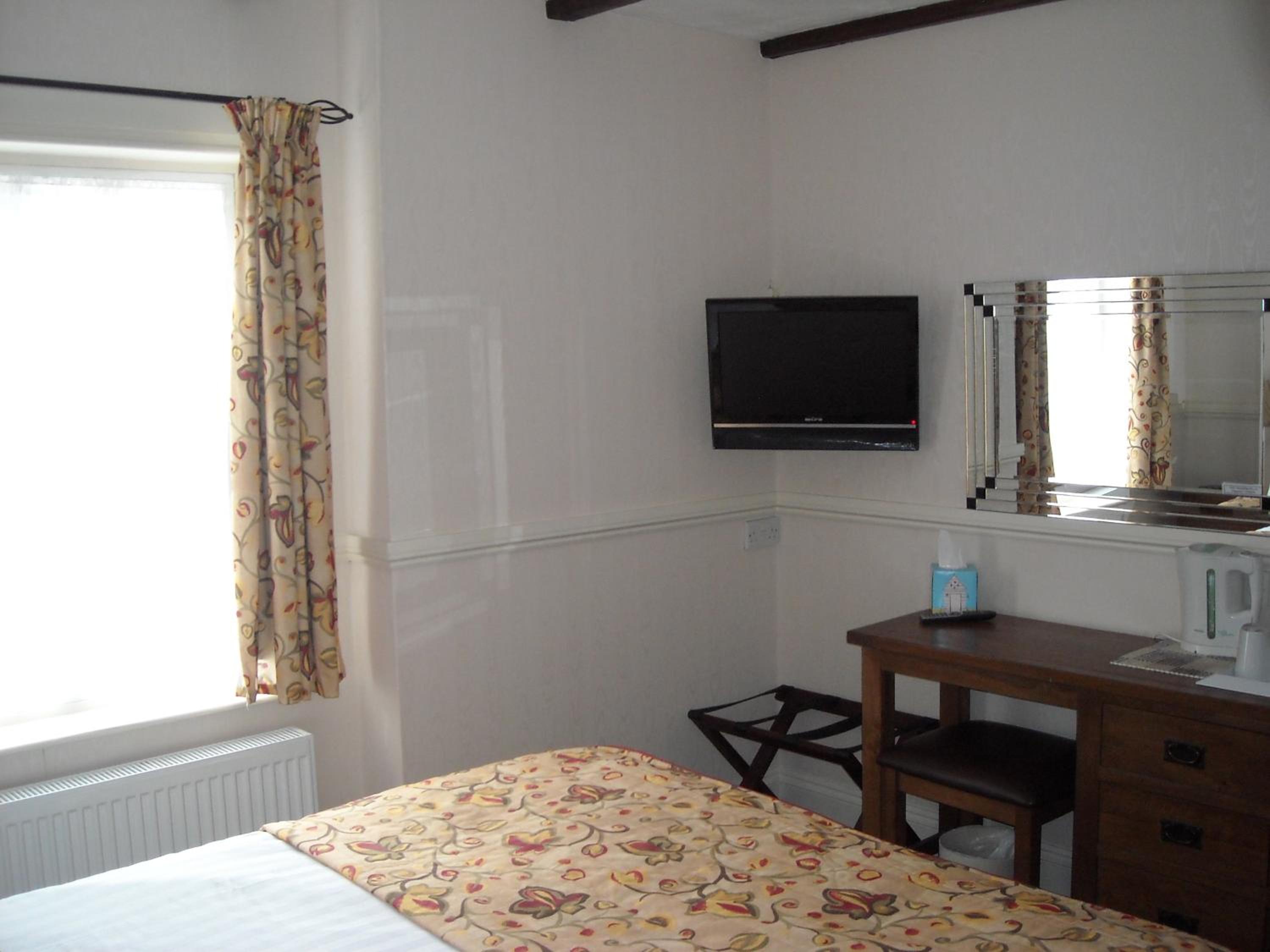 Standard  Double Room - Photo 2