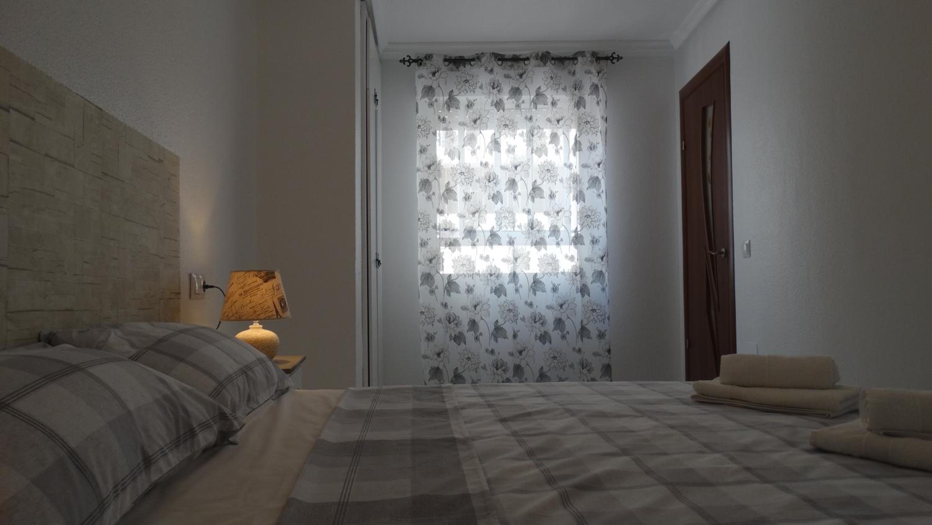 Apartamento con Balcón