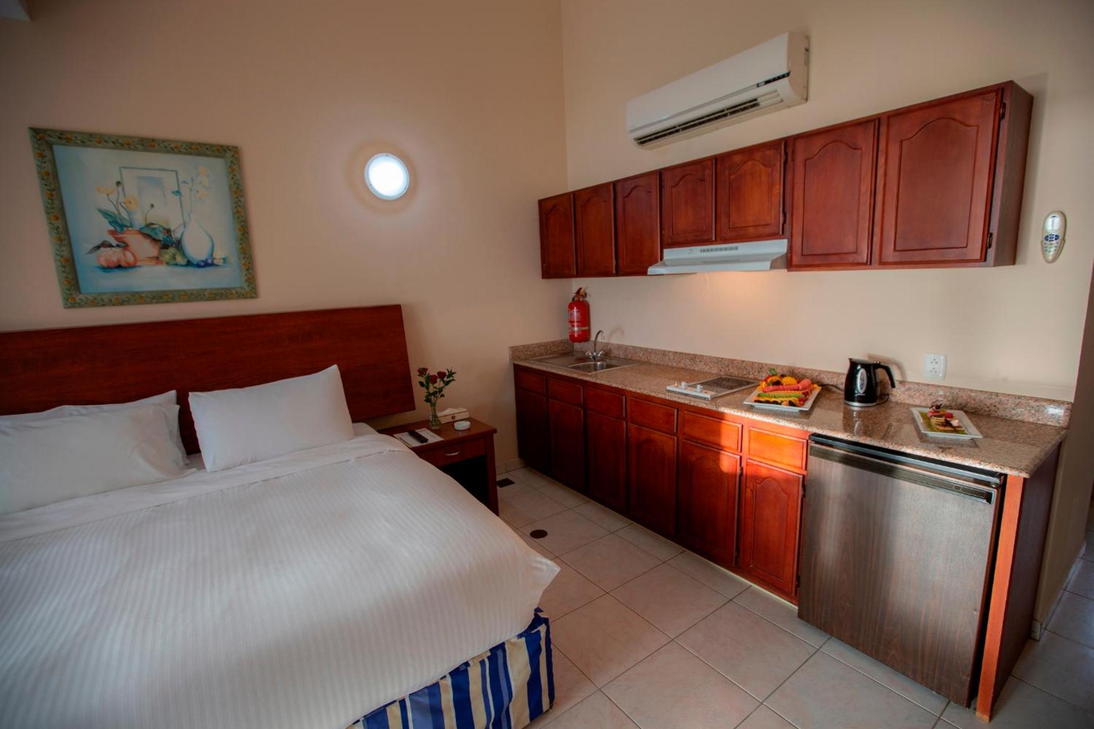 Superior Double Or Twin Room - Beach Front photo 2
