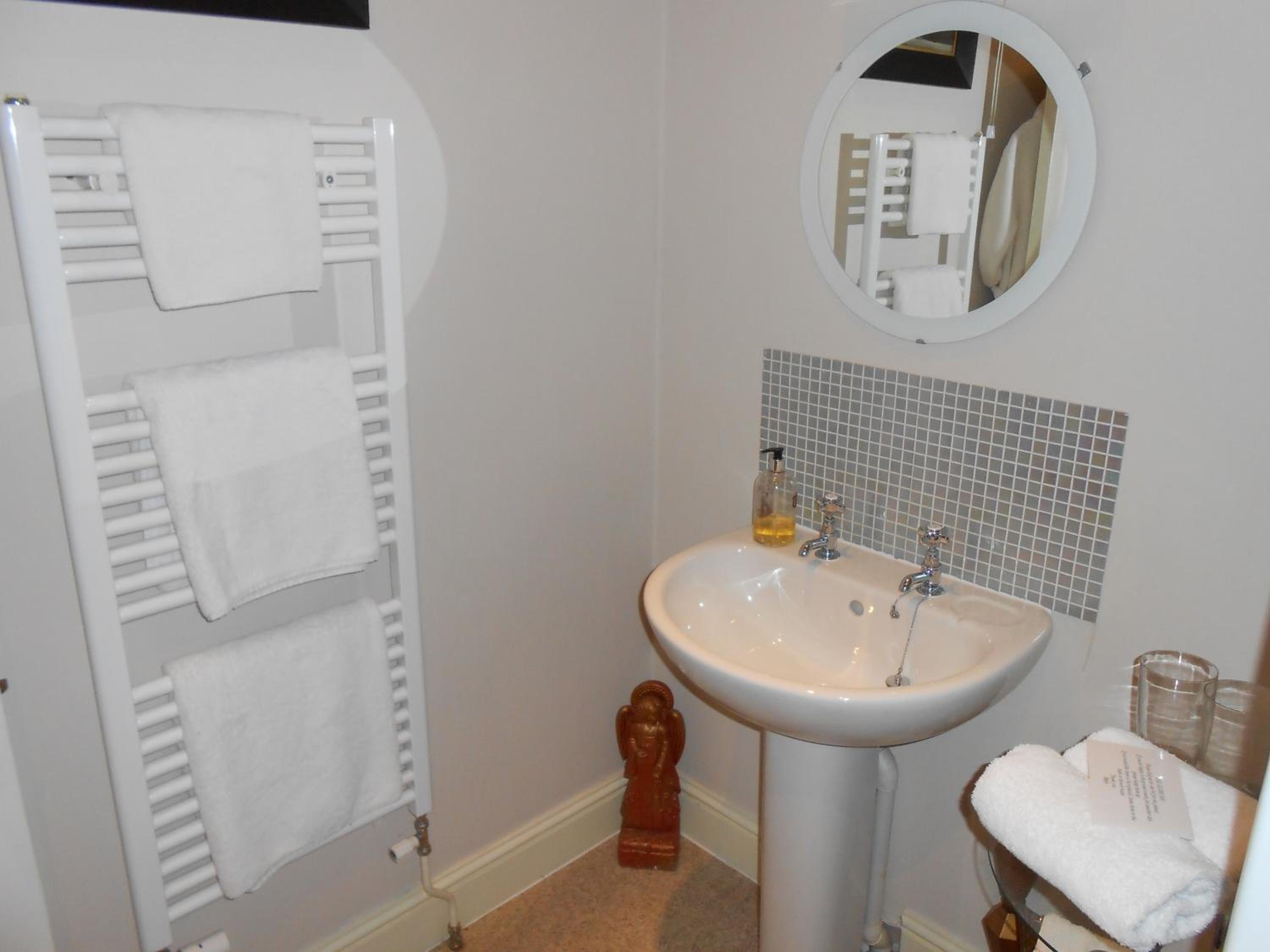 Superior Double Room - Photo 9