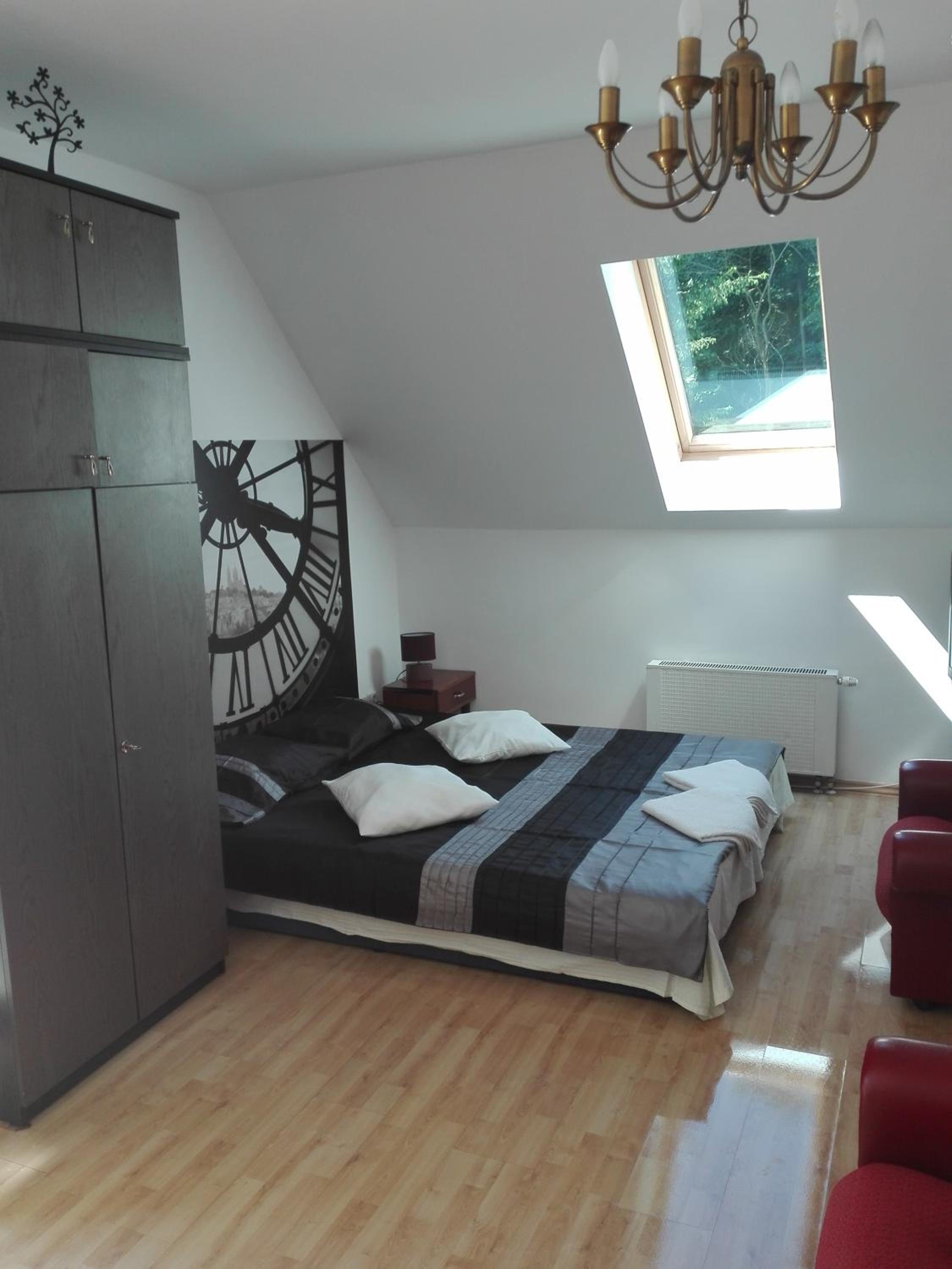 Double Room with Balcony (3 Adults) - Photo 16