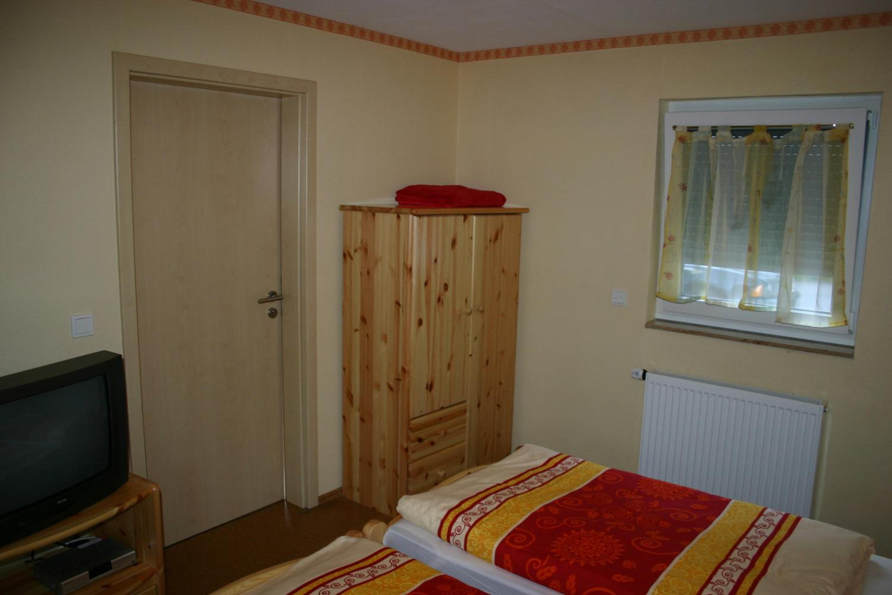 Standard Double Room photo 3