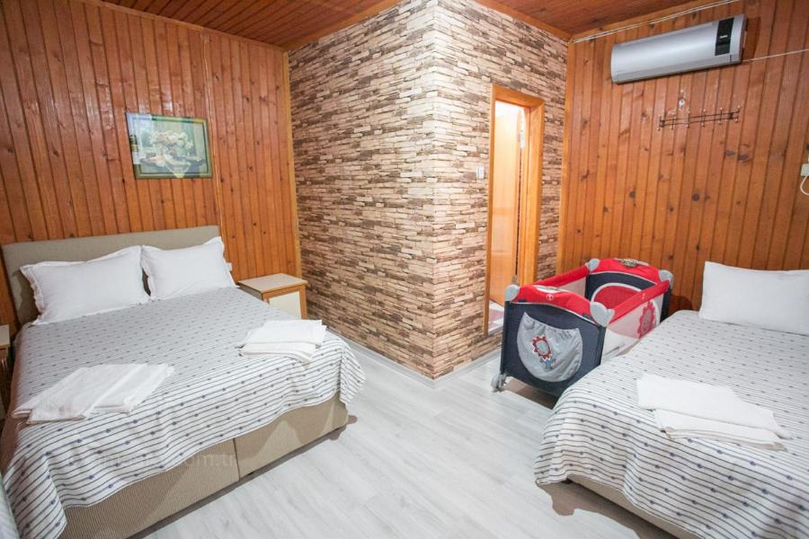 Triple Room with Garden View photo 1