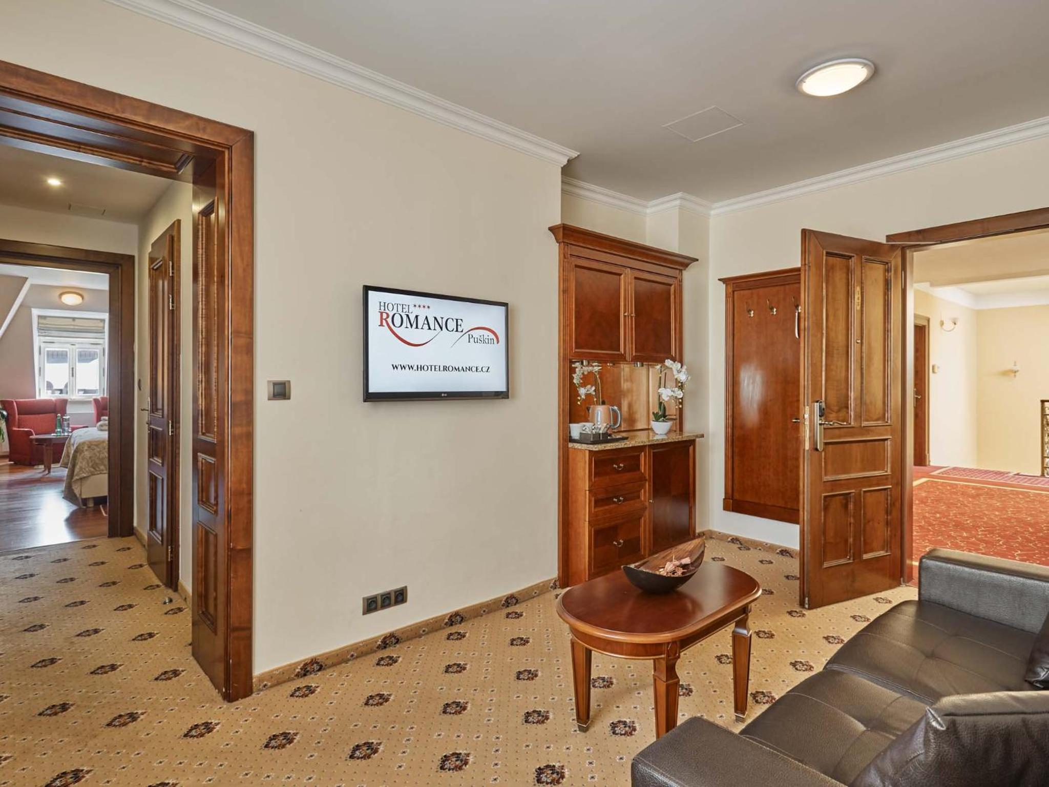 Exclusive Suite with City View  - Photo 7