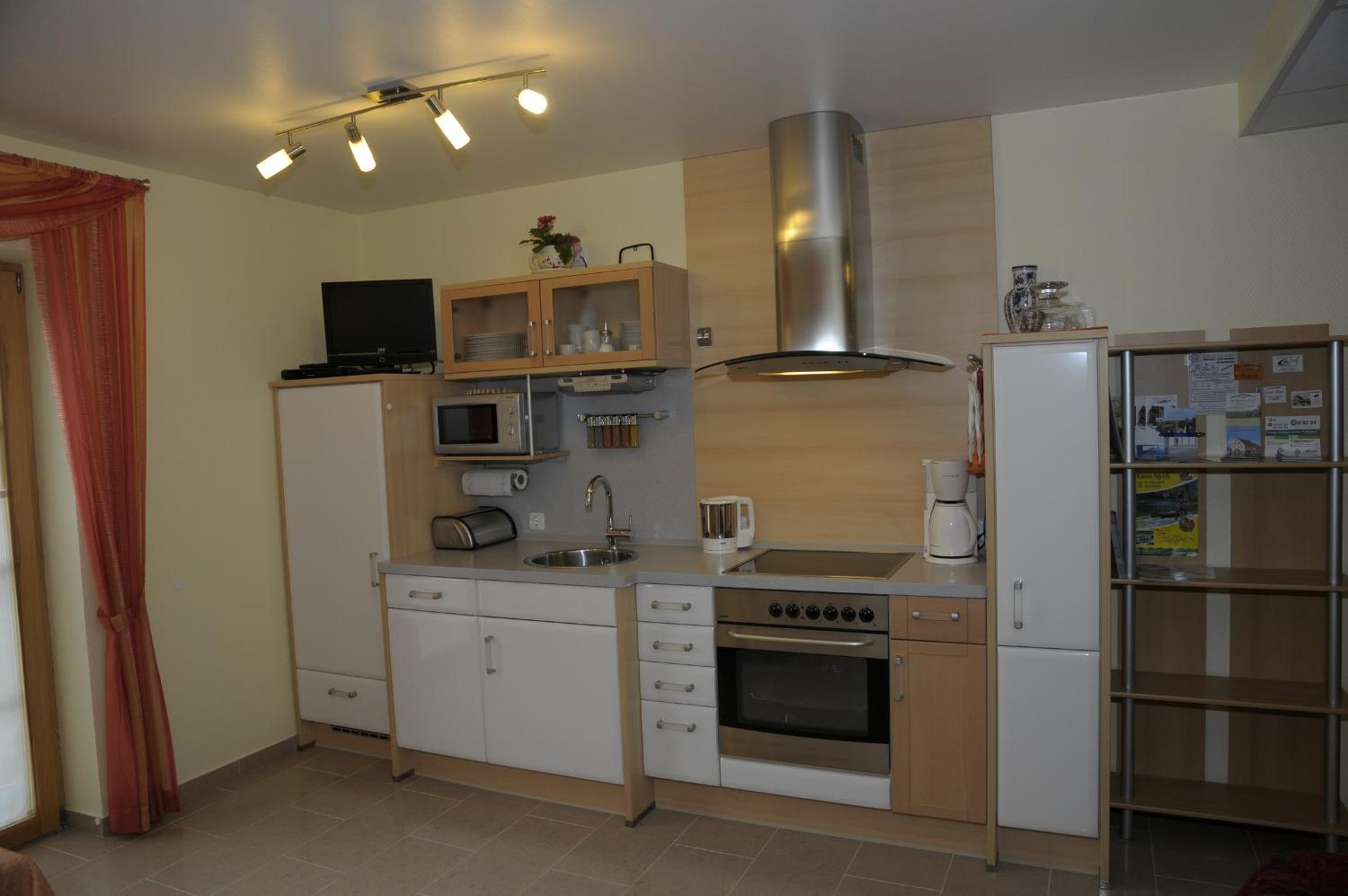 One-Bedroom Apartment photo 3