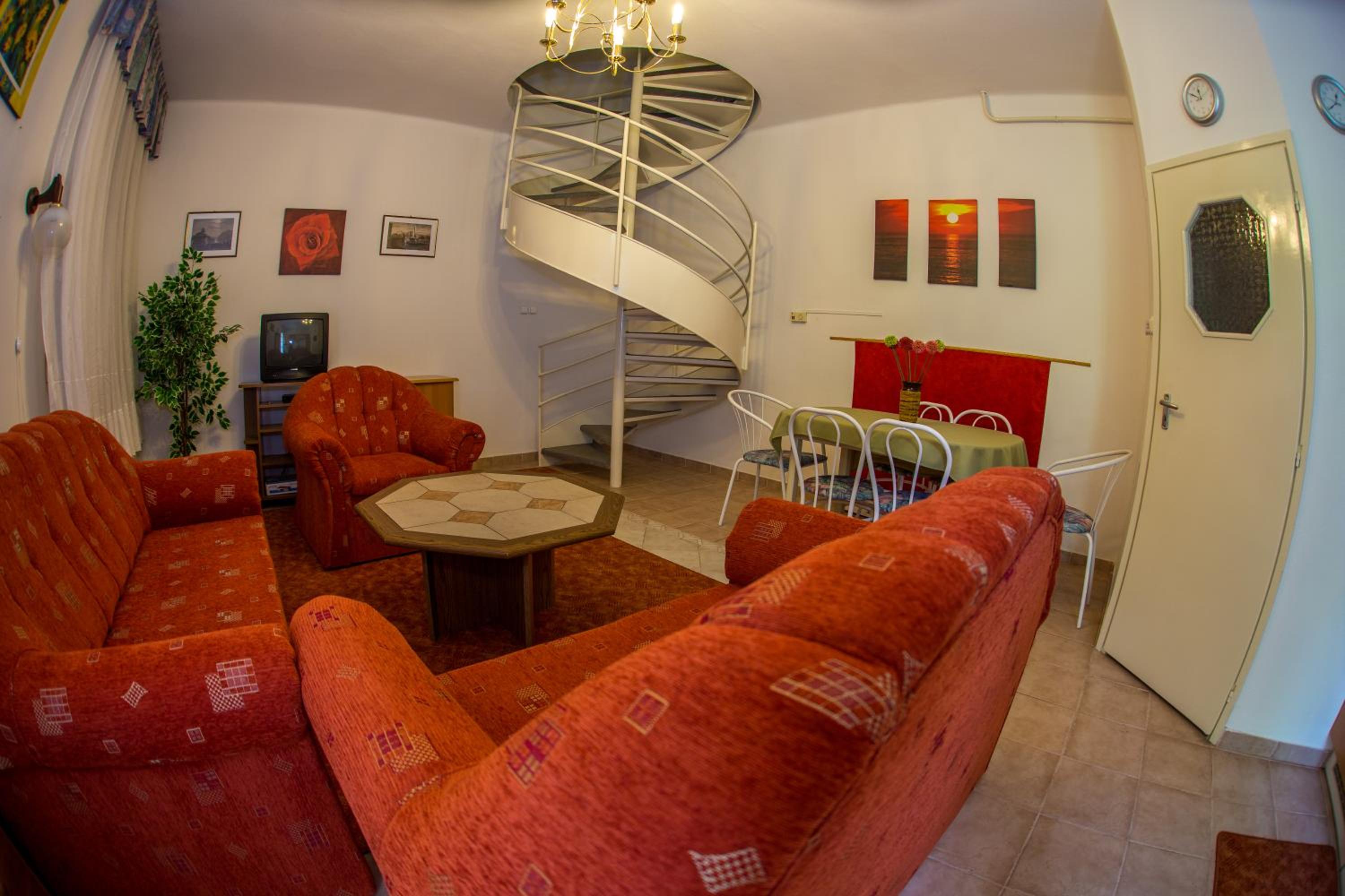 Superior Apartment - Photo 2