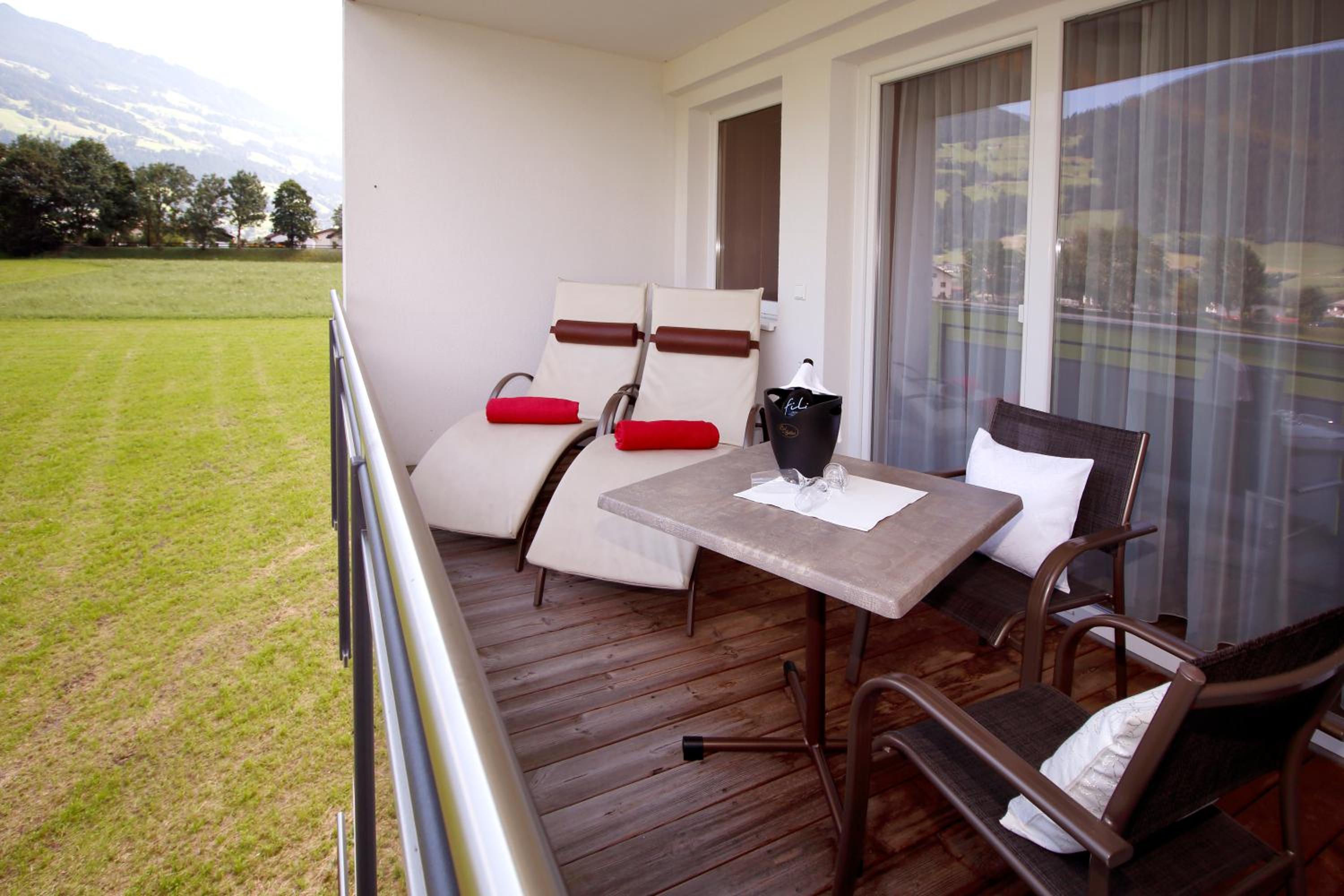 Junior Suite with Terrace