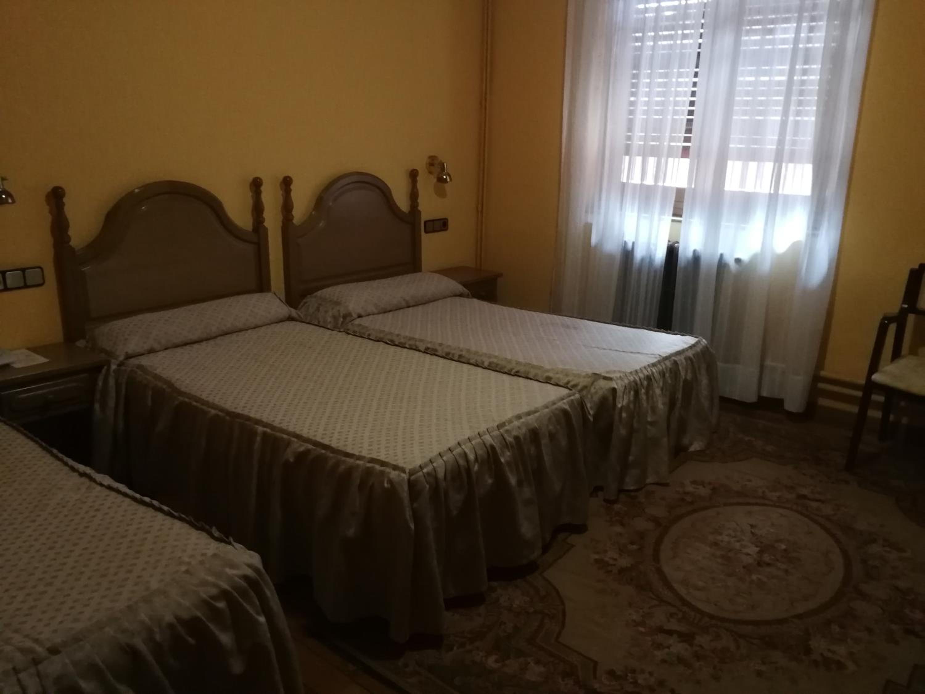 Triple Room - Photo 10