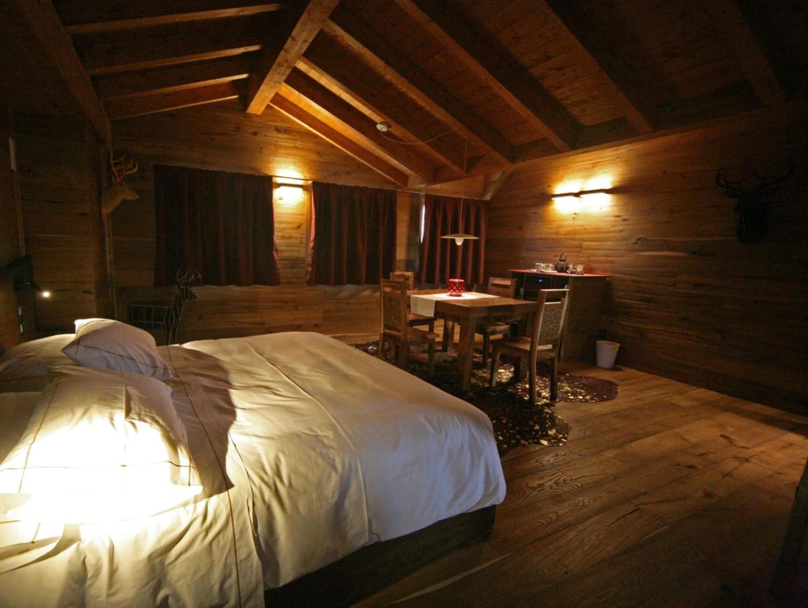 King Suite - Photo 1