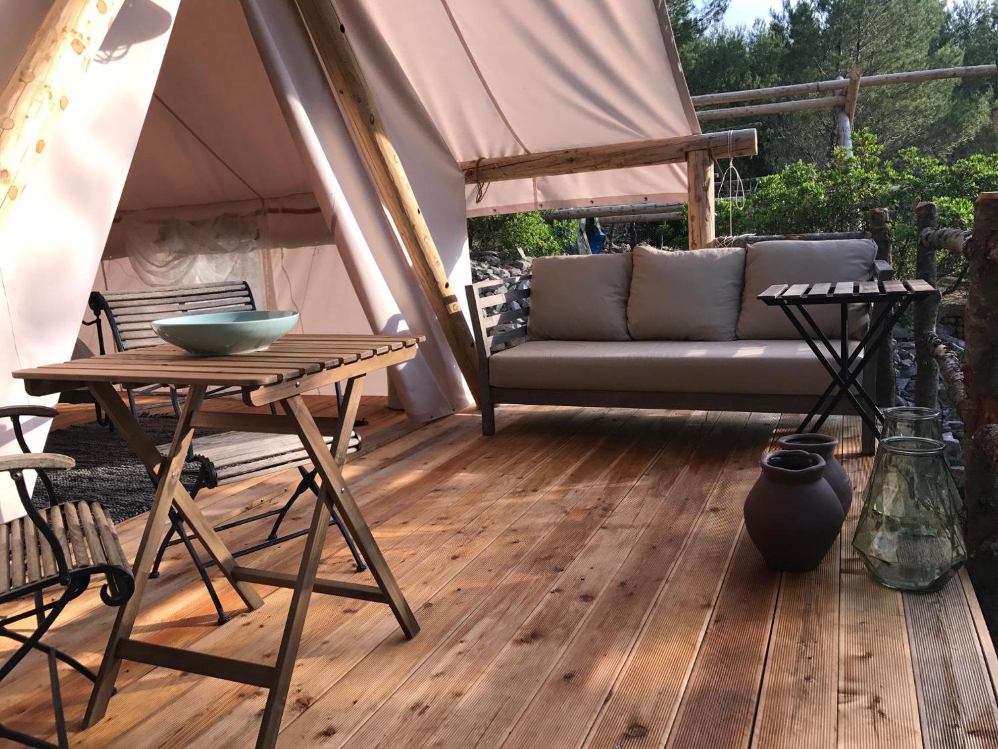 Tent - Photo 4