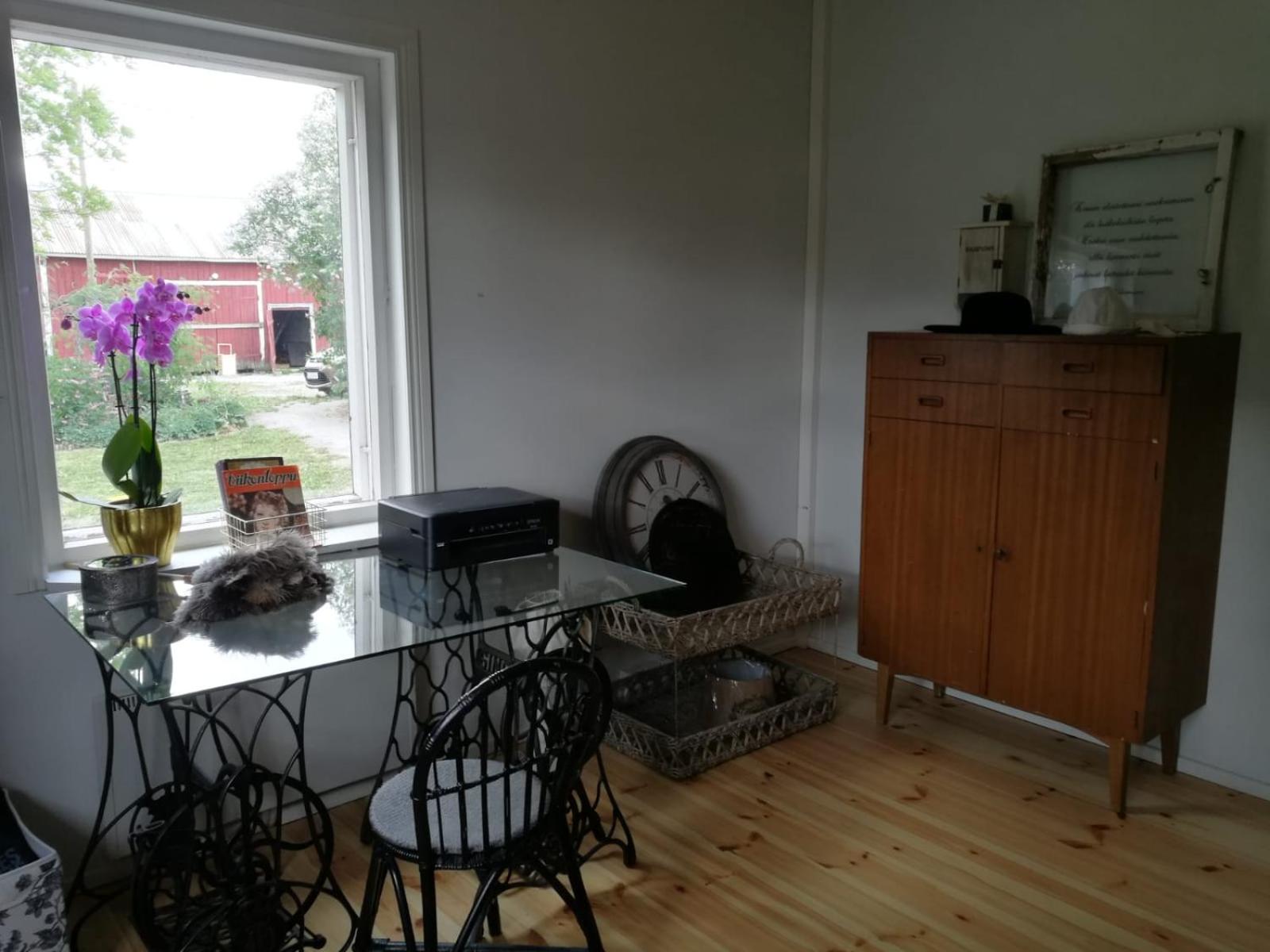 Budget Double Room - Photo 4