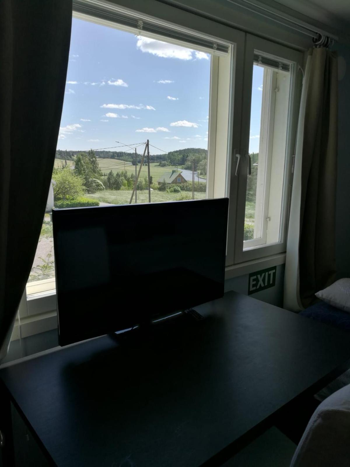 Standard Double Room - Photo 7