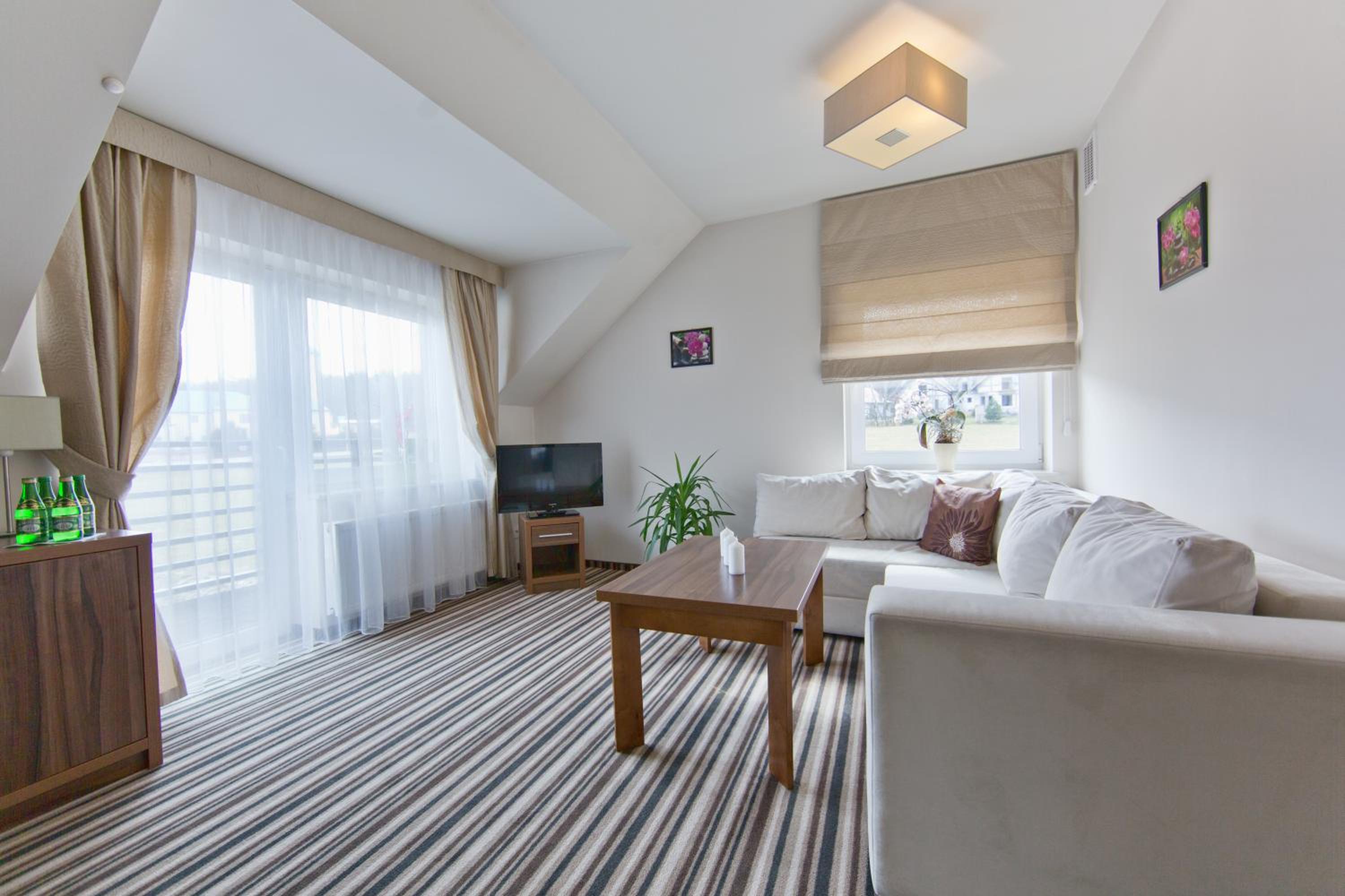 Two-Bedroom Suite with Sofa Bed with Spa Access photo 3