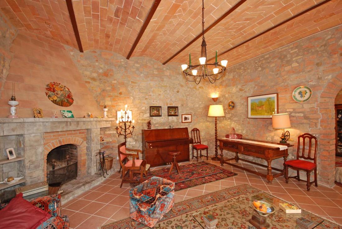 Villa photo 3