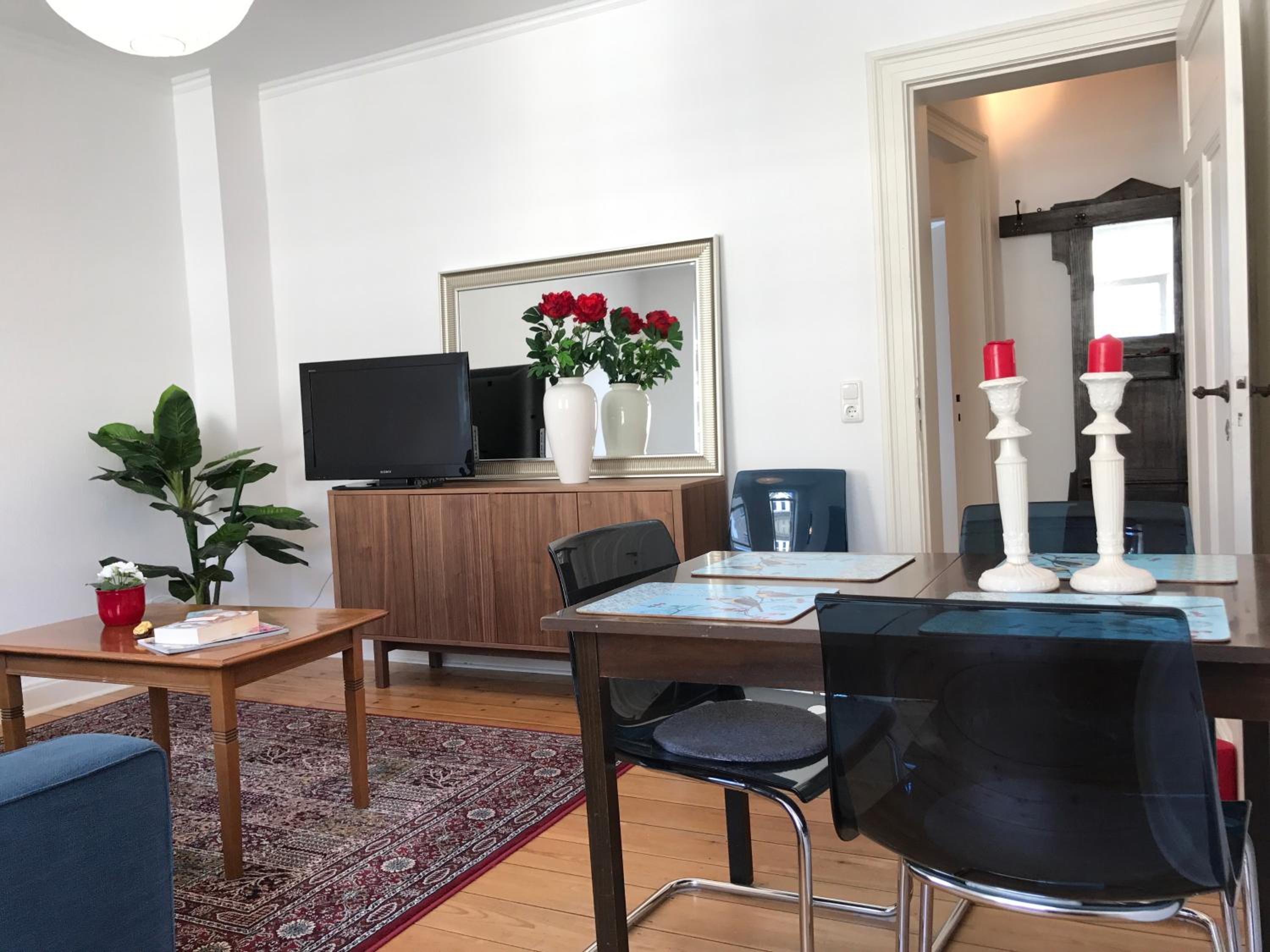 Apartment with kitchen - Photo 7