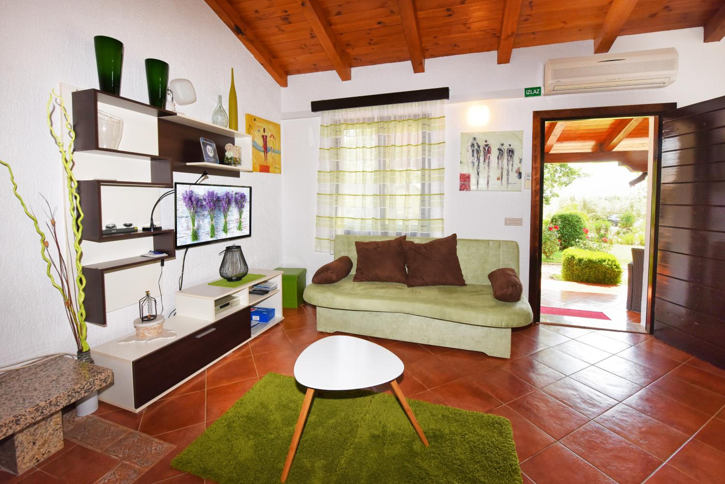 One-Bedroom Vacation Home