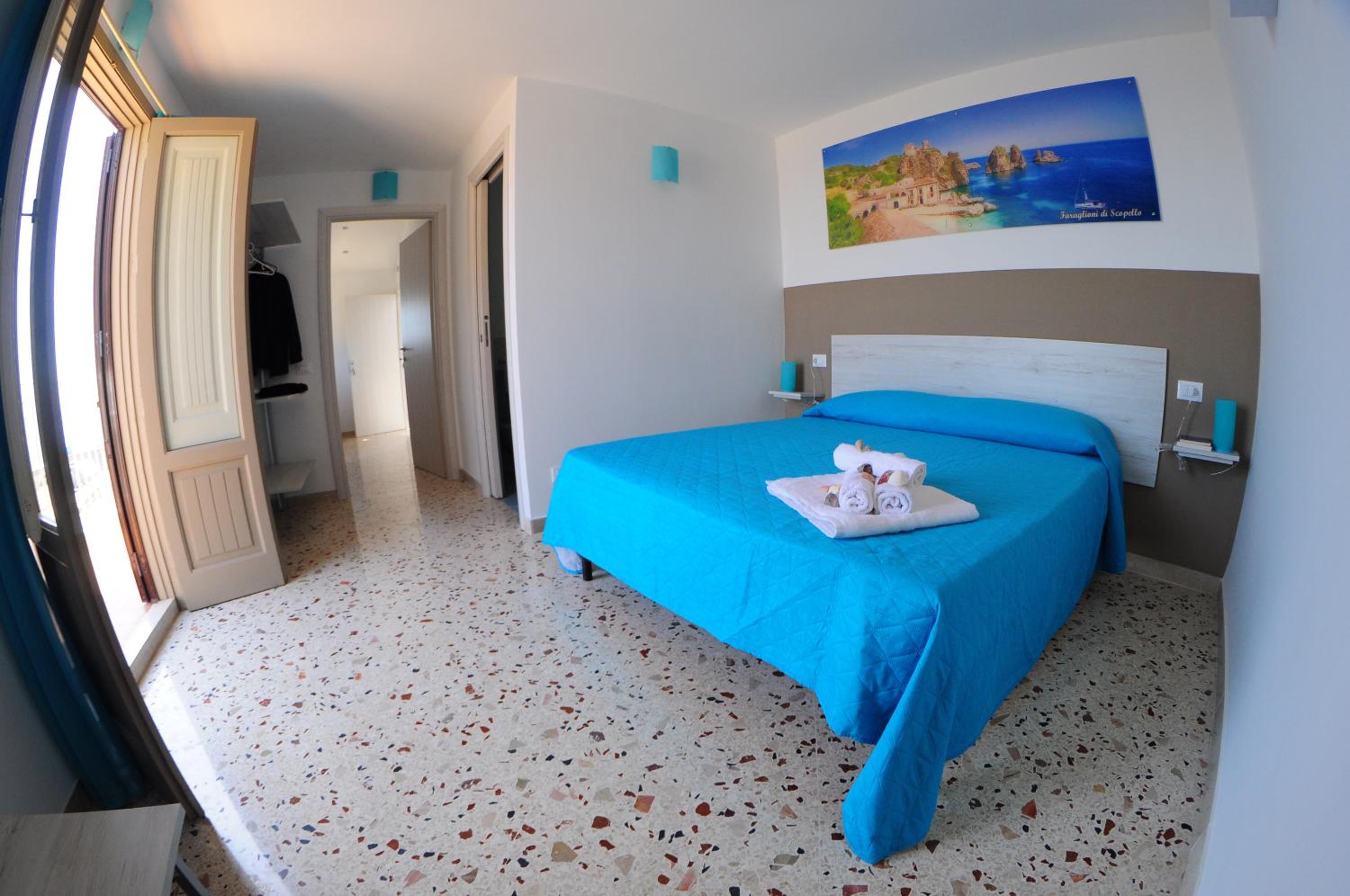 Apartment with Terrace photo 1