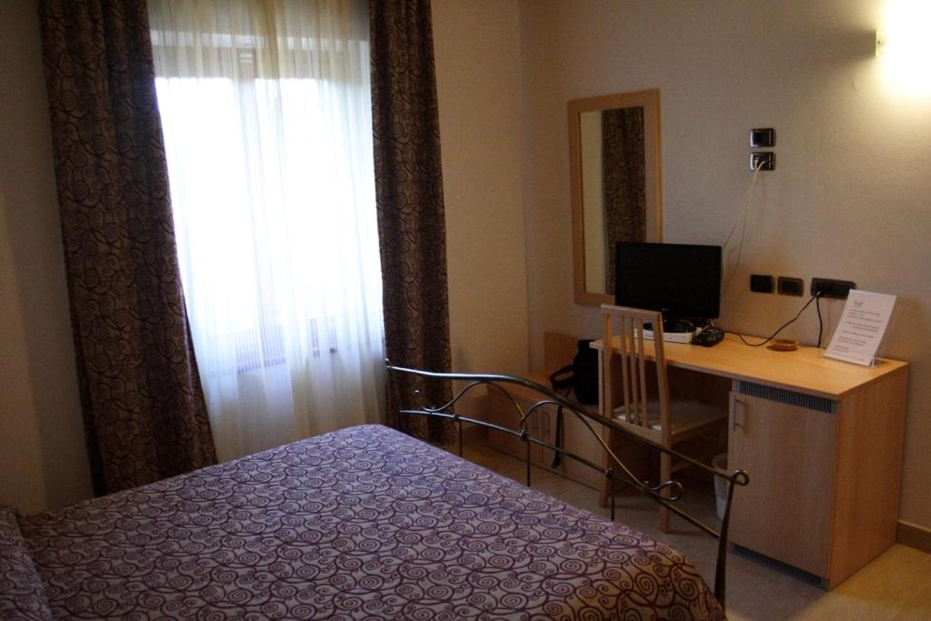 Triple Room photo 2