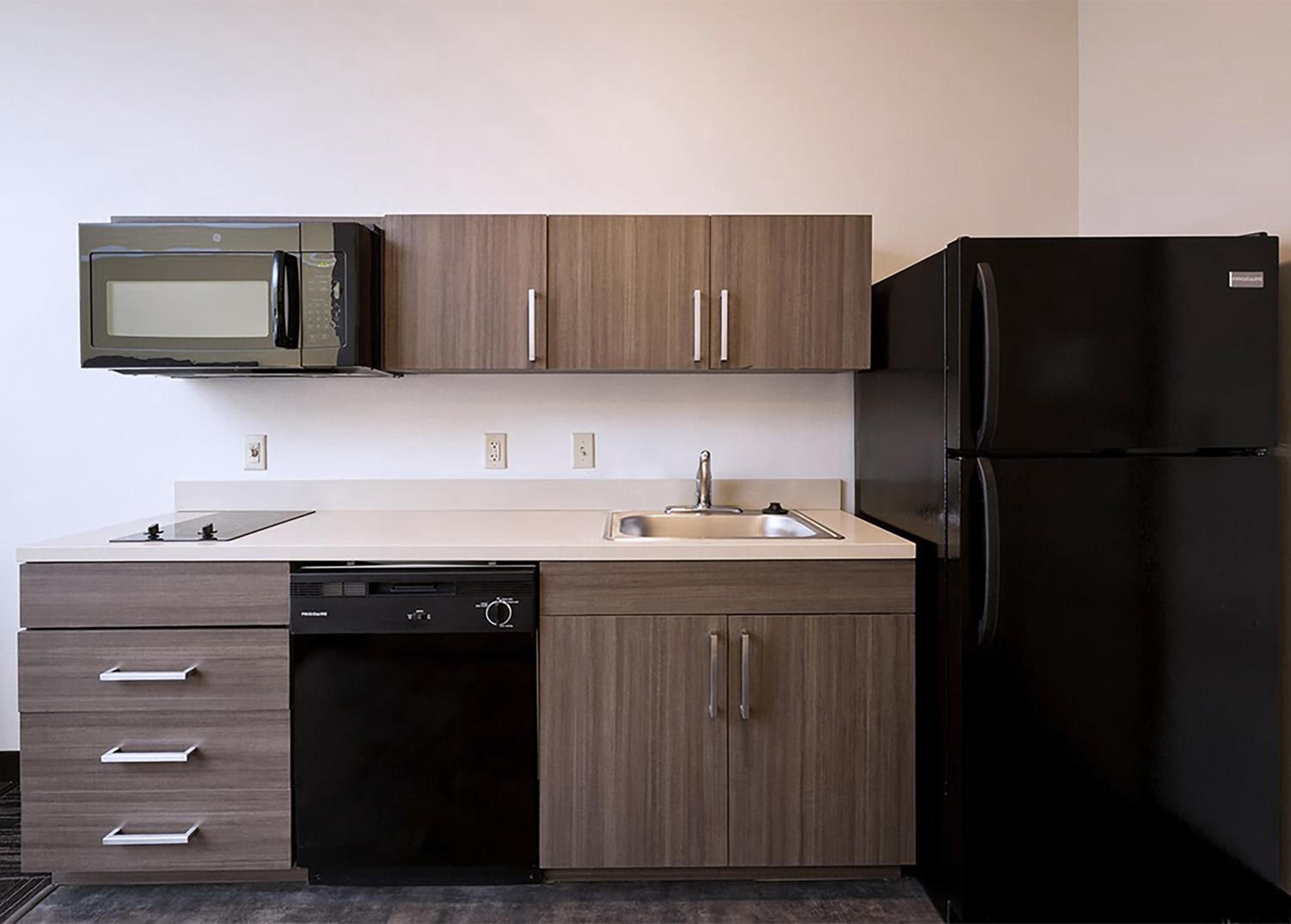 Studio with 2 Queen Beds - Disability Access - Non-Smoking photo 2