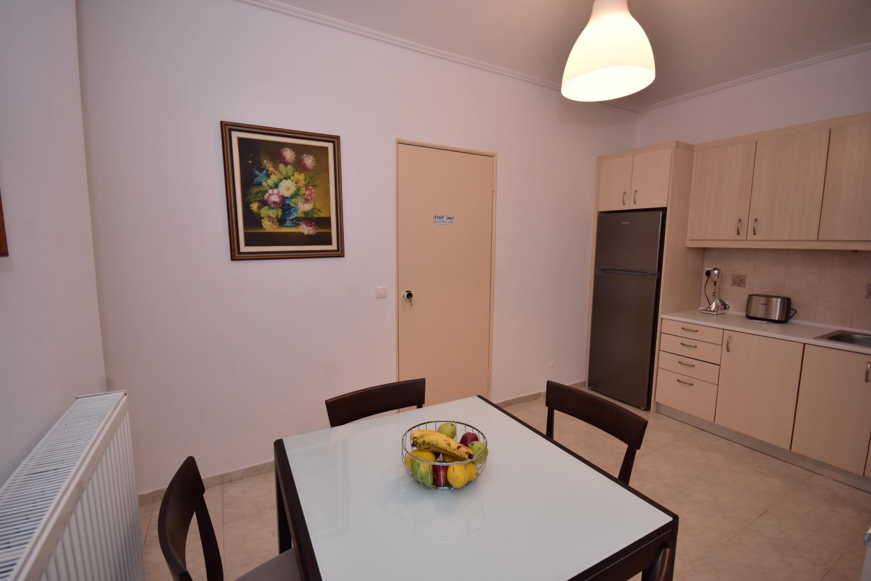 Apartment - Photo 14