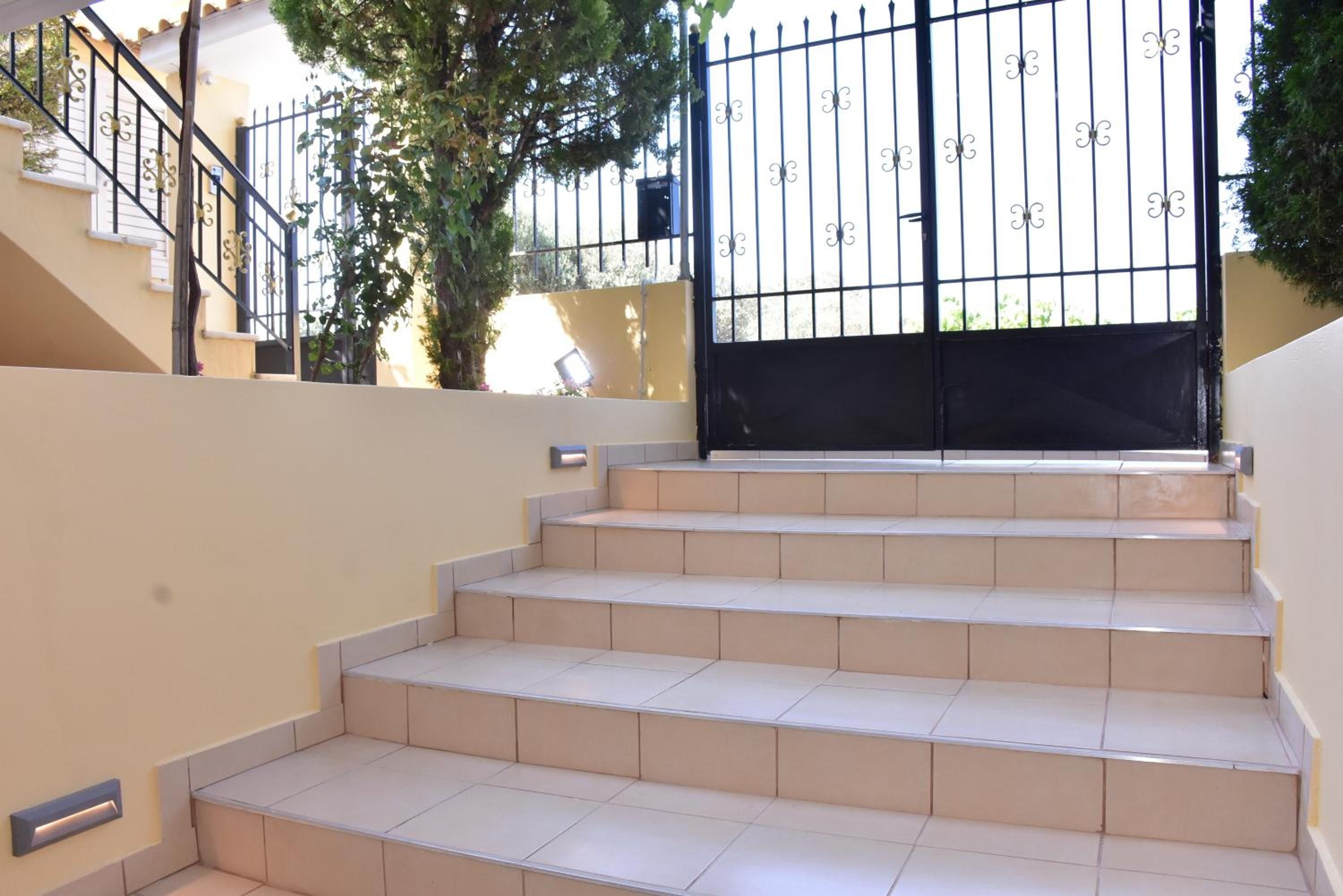 Apartment - Photo 17