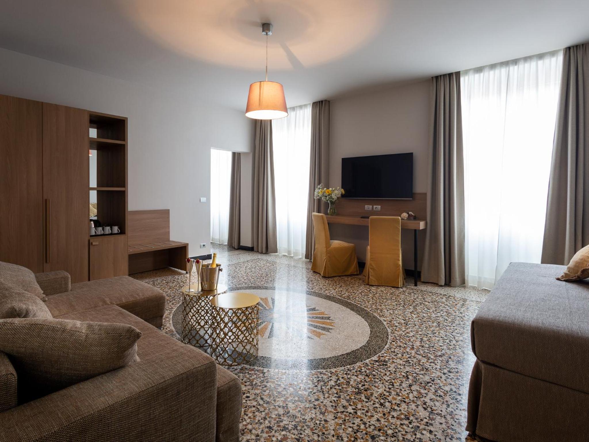 Suite