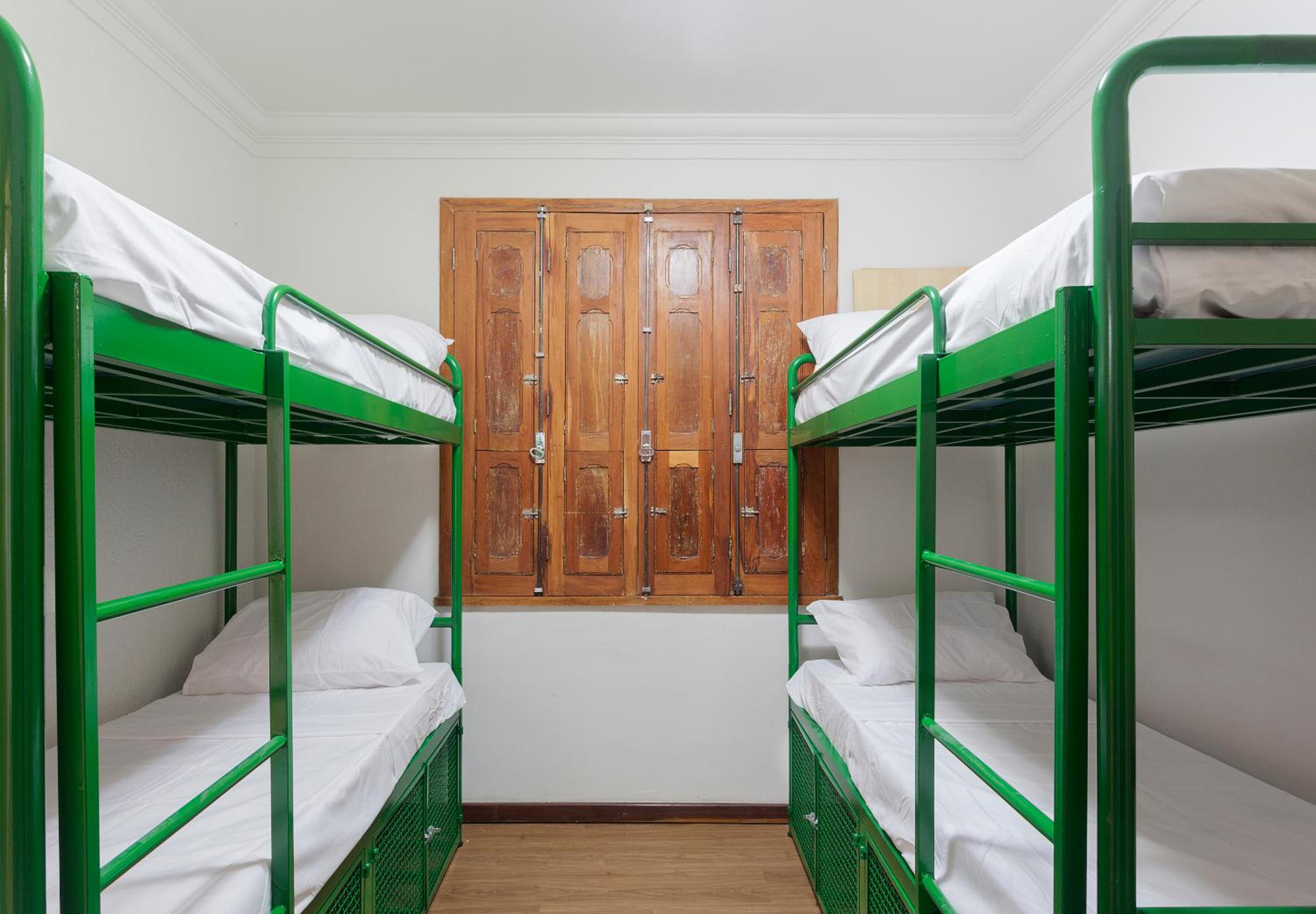 Bed in 8-Bed Mixed Dormitory Room