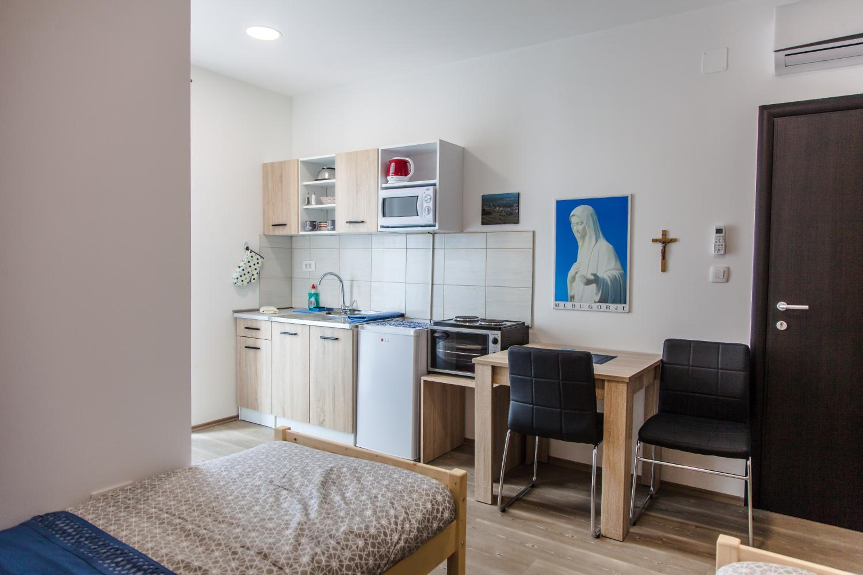 Apartment photo 1