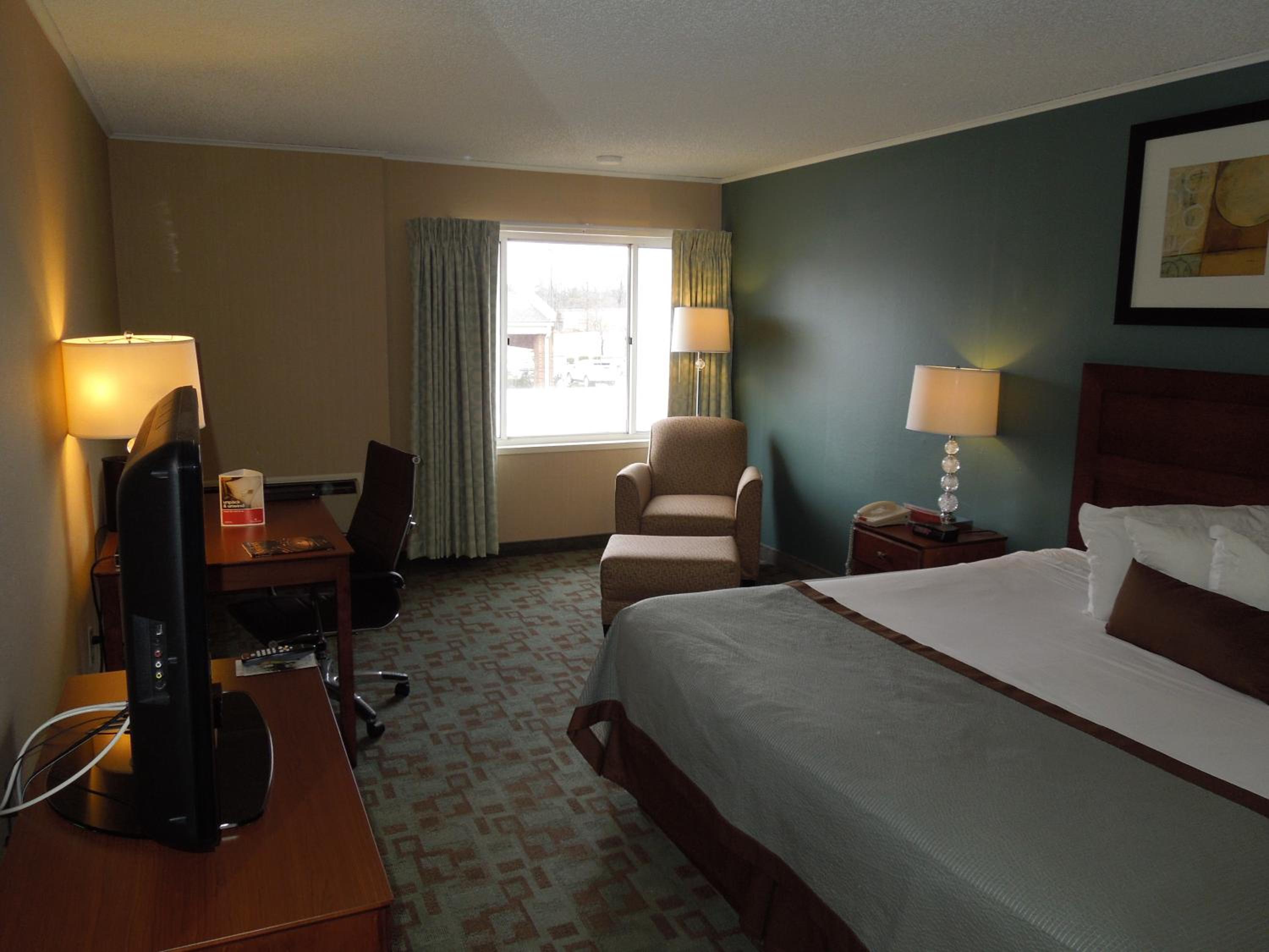 King Room - Non-Smoking - Photo 1
