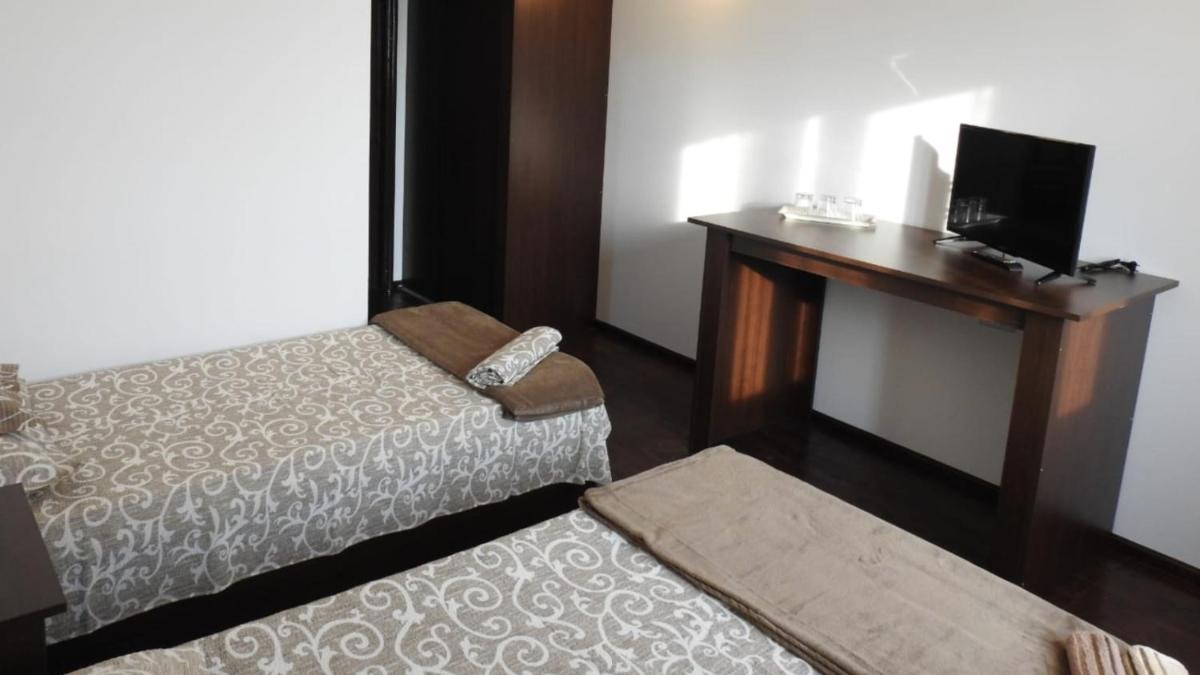 Triple Room with Bathroom