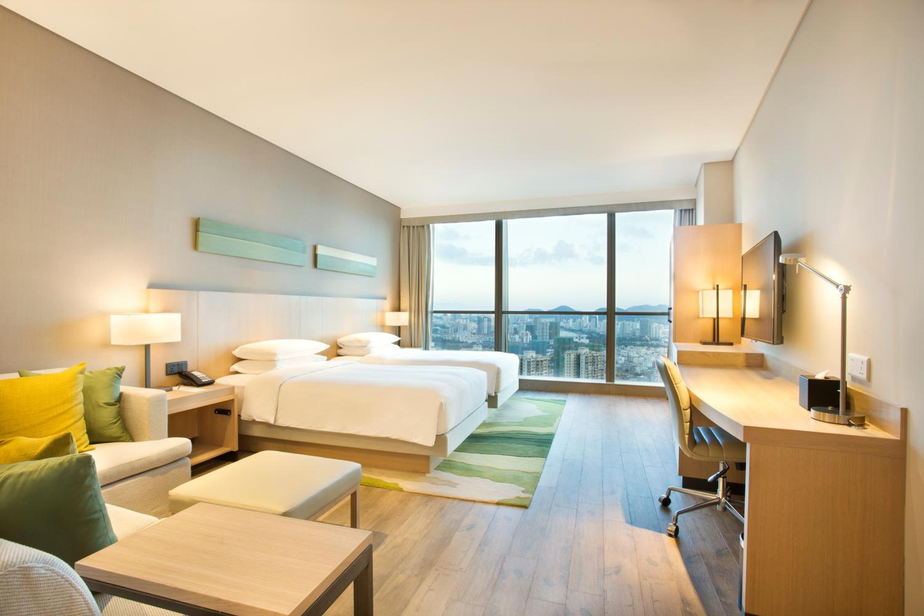 Twin Room with Sofa Bed and Ocean View photo 2