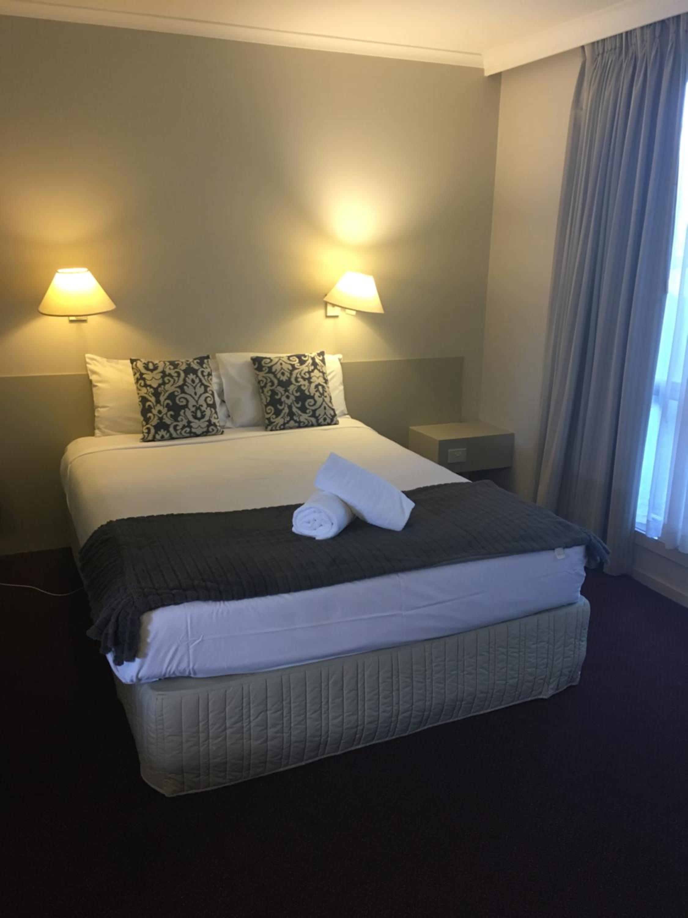 Deluxe Queen Room - Photo 1